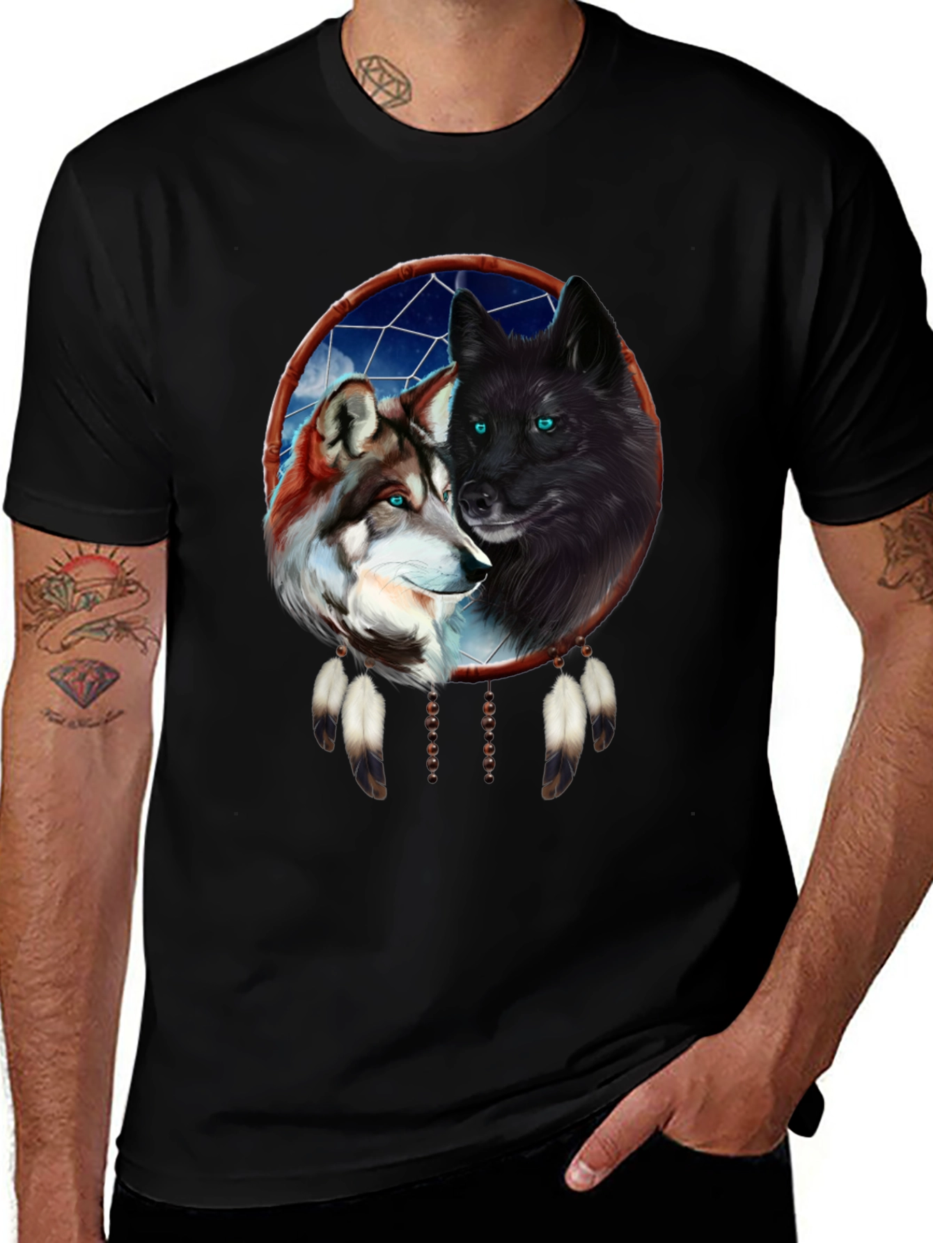 Wolf Dreamcatcher Graphic Tee - Men's Black T-Shirt