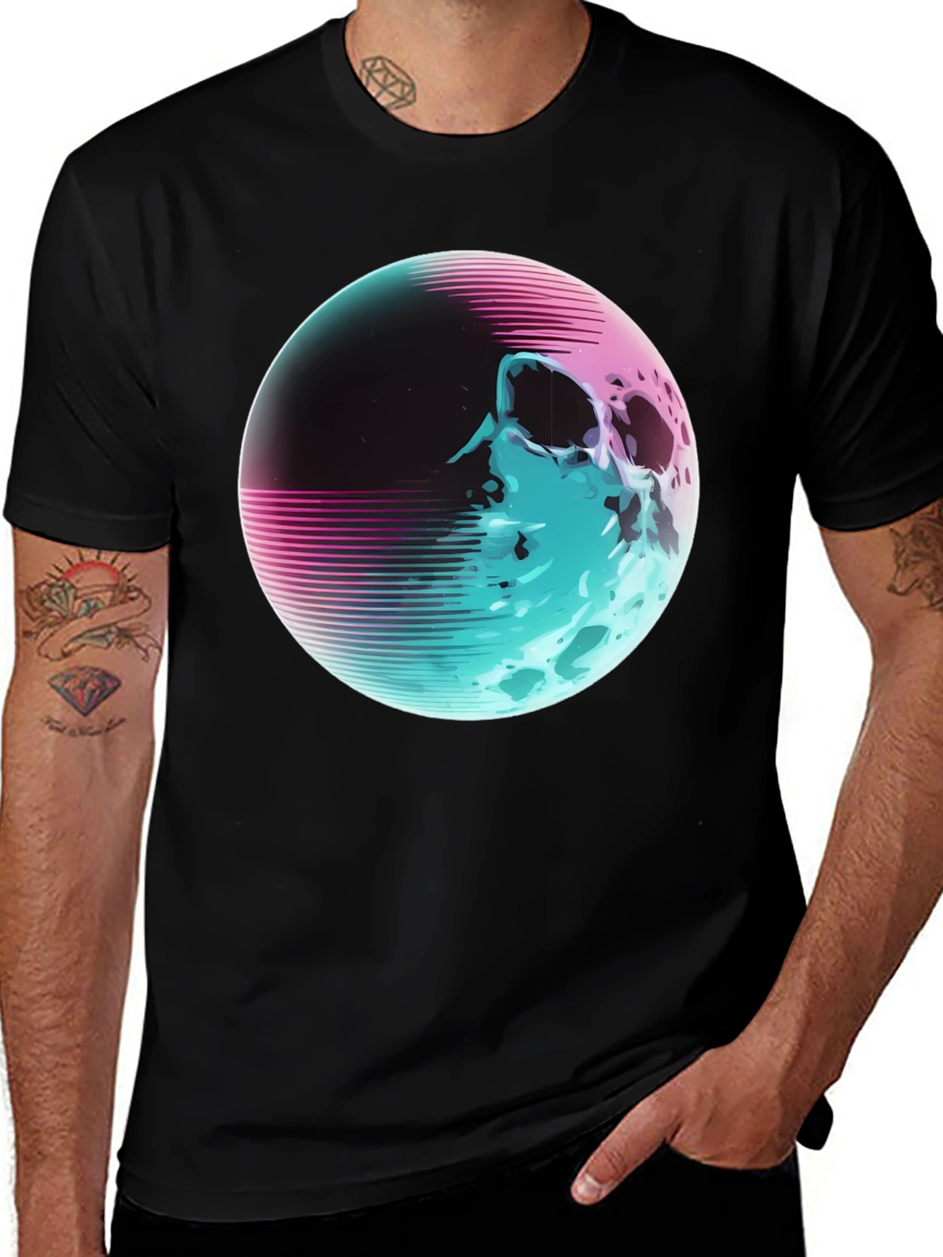 Variant 7 of Retro Moon Graphic Black T-Shirt