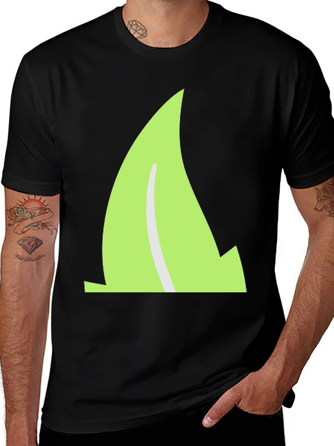 Variant 22 of Leaf Graphic Black T-Shirt