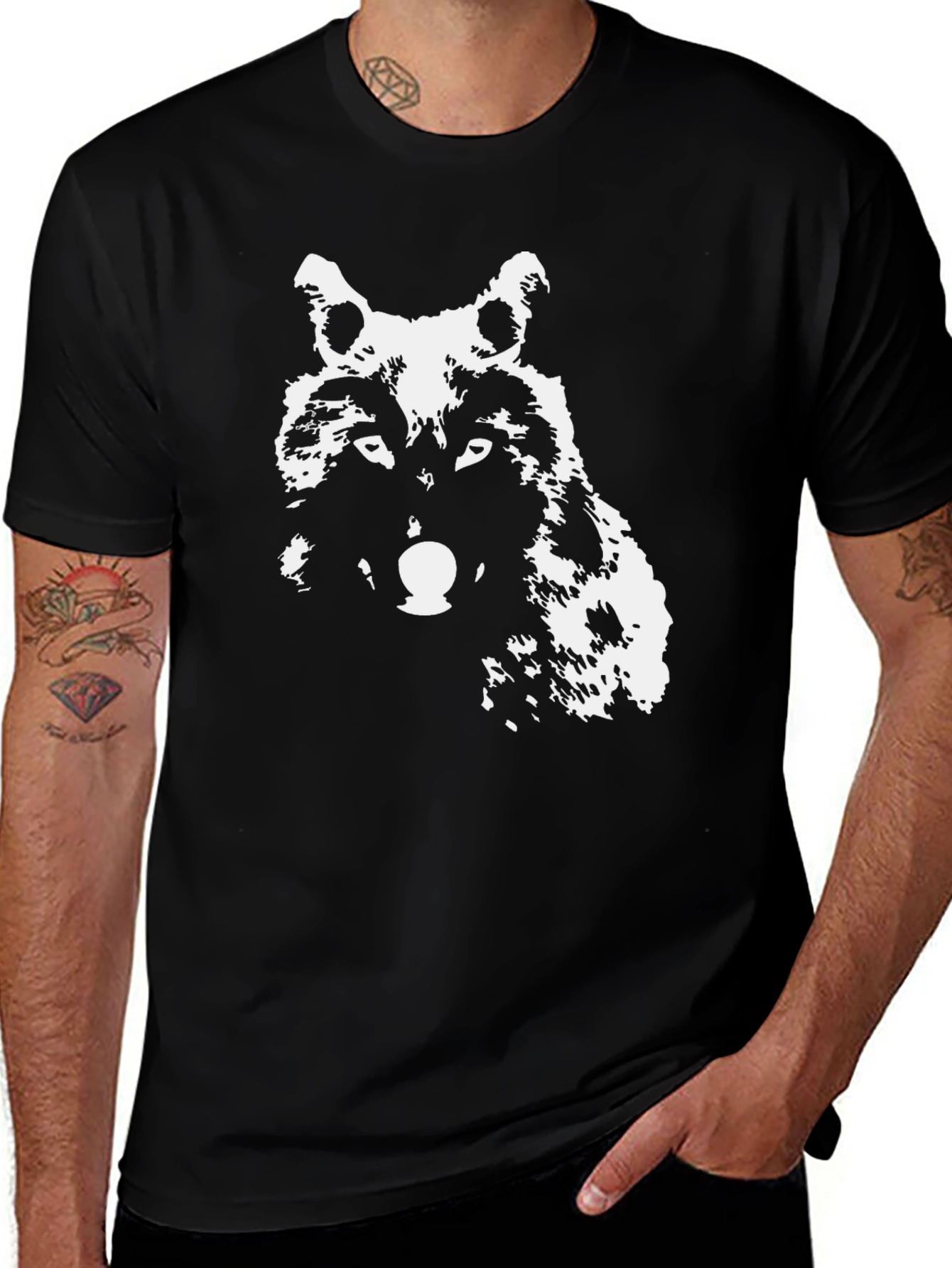 Variant 25 of Wolf Graphic Print Black T-Shirt - Casual Style