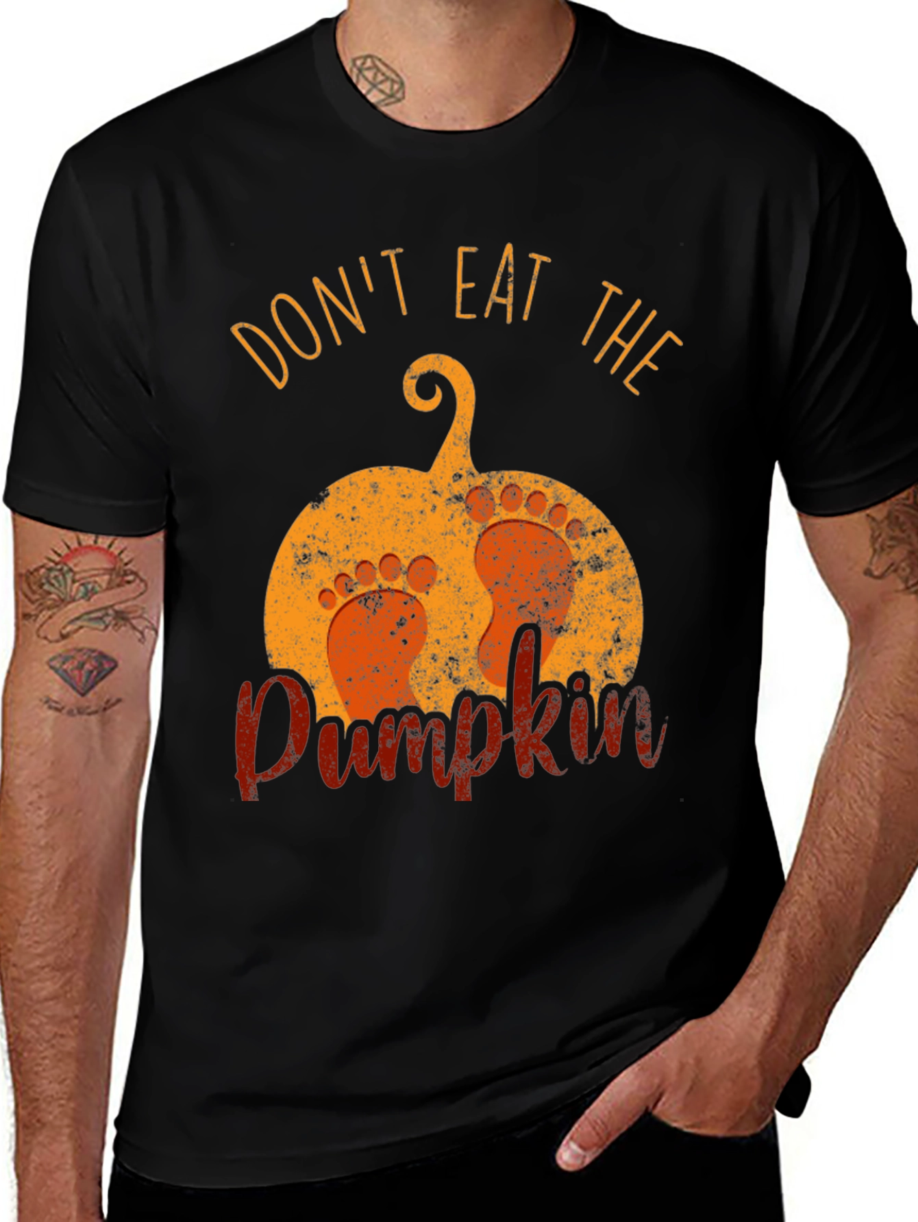 Variant 30 of Don't Eat the Pumpkin T-Shirt Funny Pregnancy Announcement