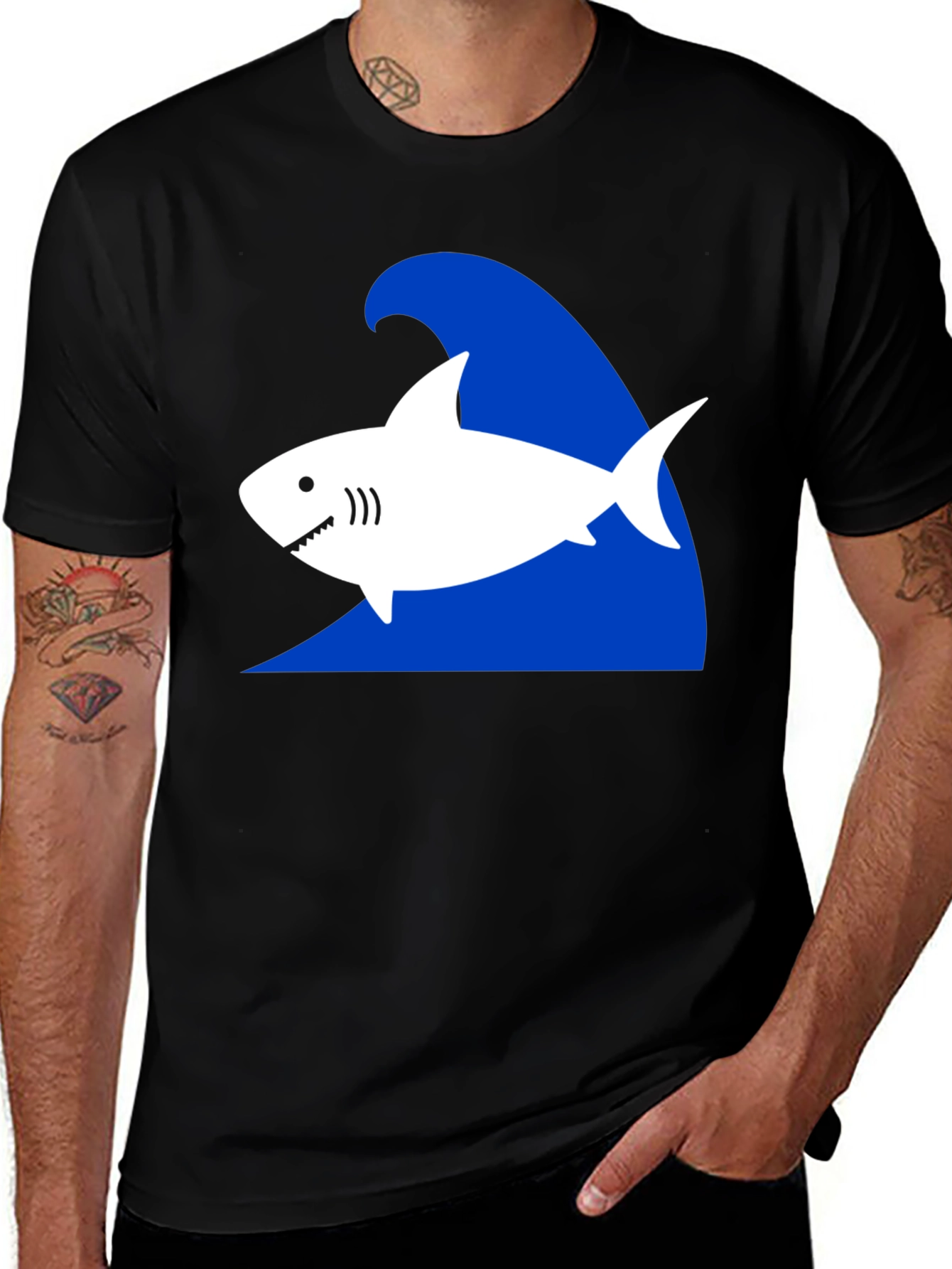 Variant 9 of Shark Wave Graphic T-Shirt - Black