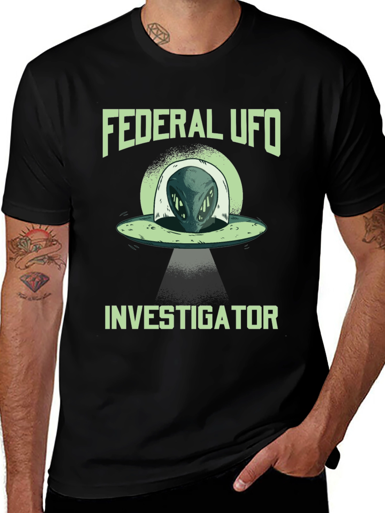 Variant 19 of Federal UFO Investigator Graphic Tee