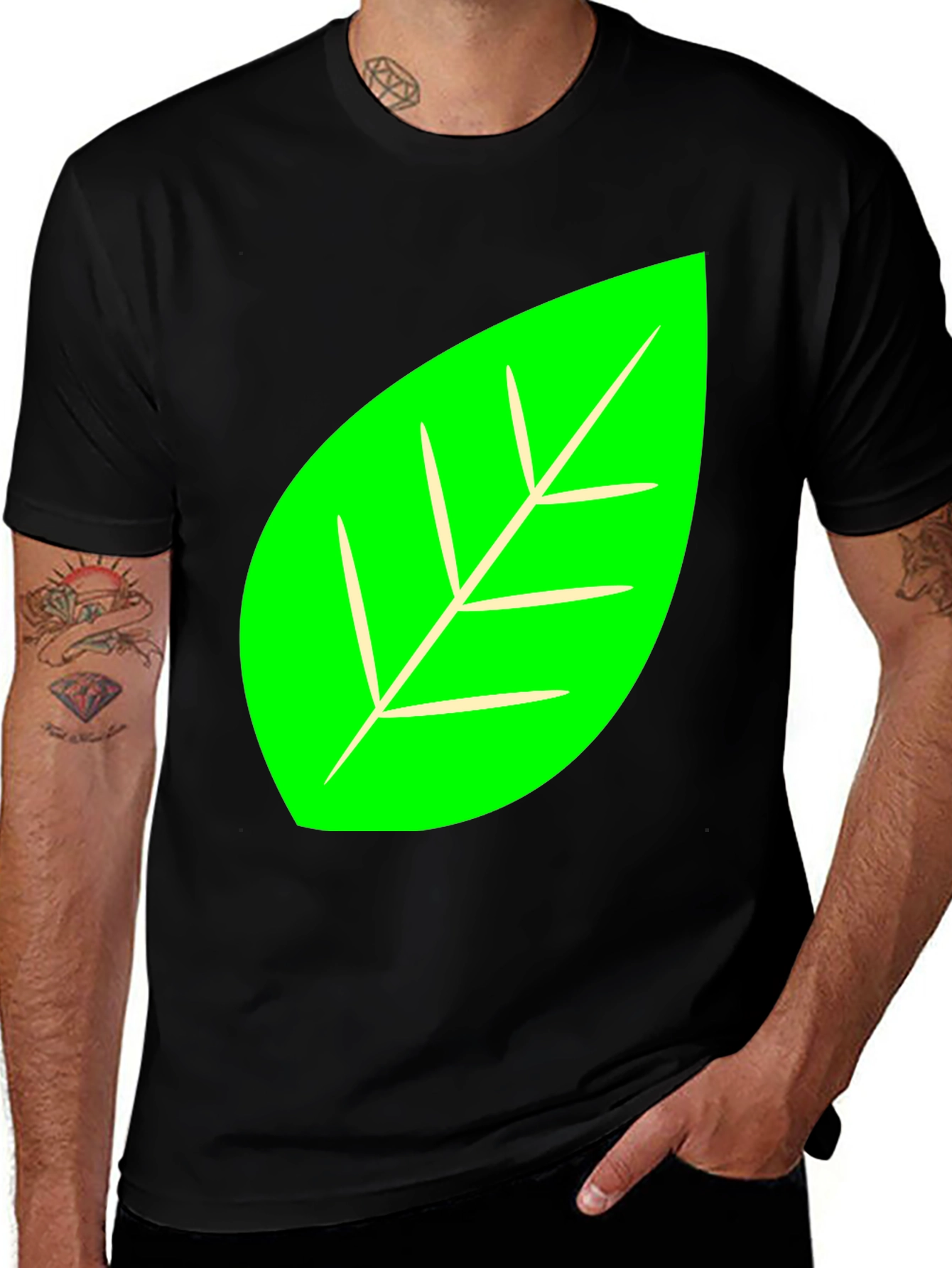 Variant 18 of Leaf Graphic Black T-Shirt