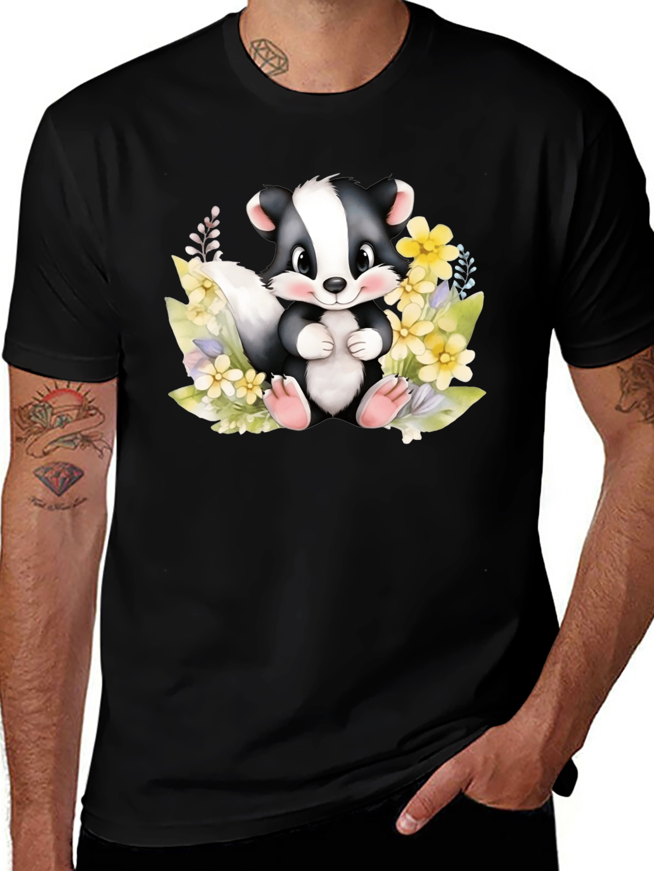 Cute Skunk Floral Graphic Tee - Black