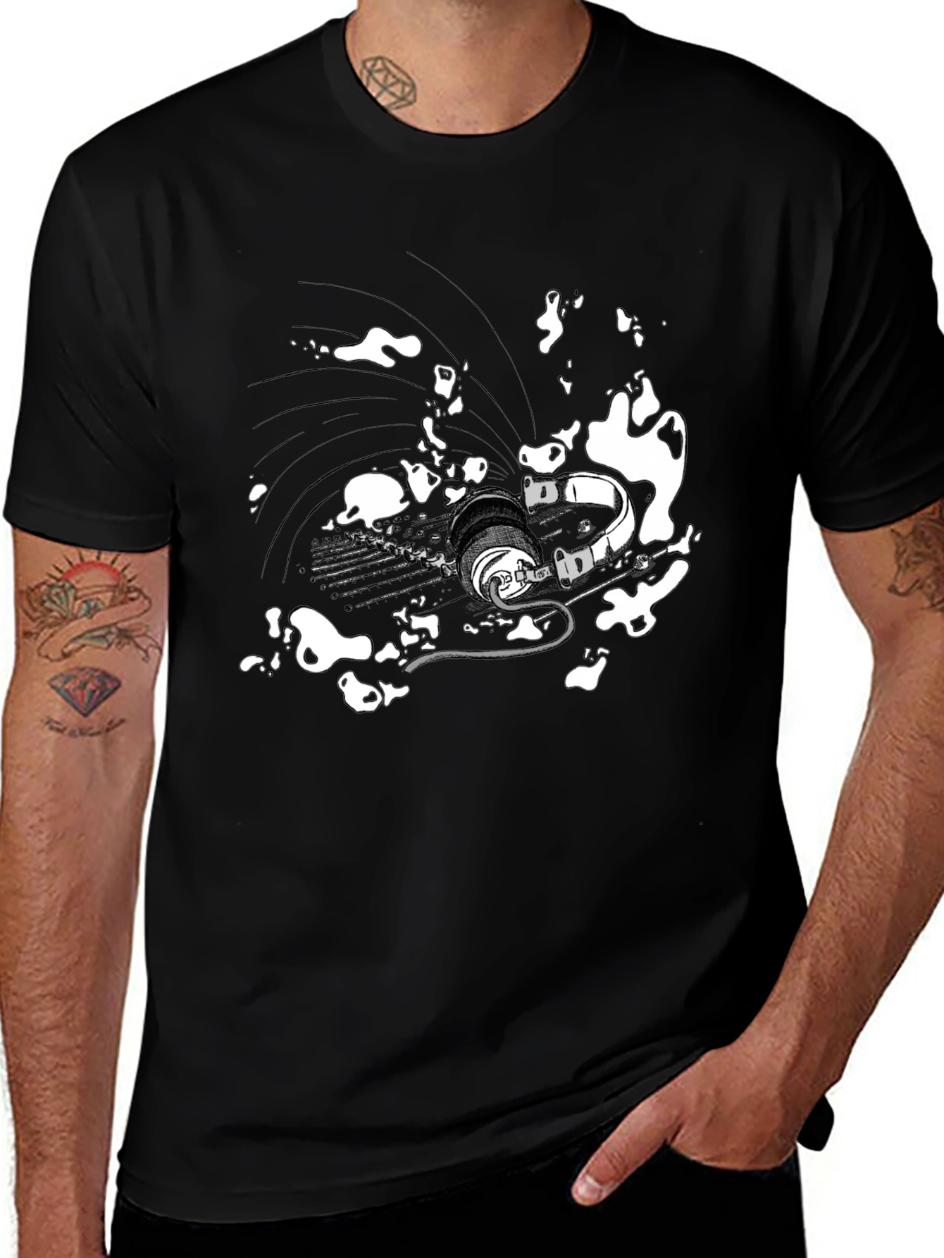 Variant 6 of Abstract Headphones Graphic Tee - Black Cotton Blend