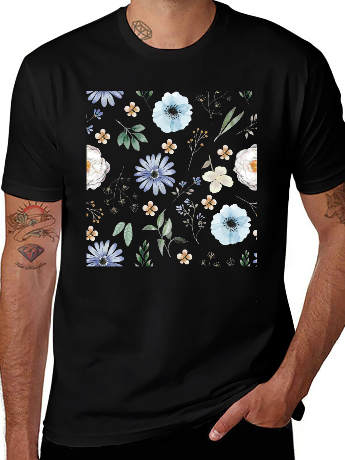 Variant 20 of Floral Print Black T-Shirt