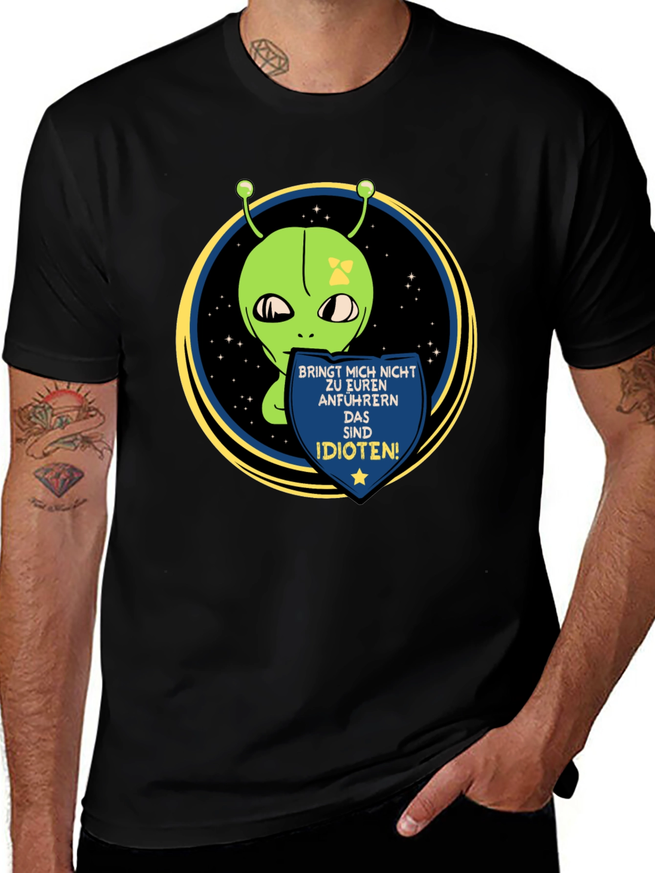 Variant 24 of Alien Graphic T-Shirt - Funny Sci-Fi Design