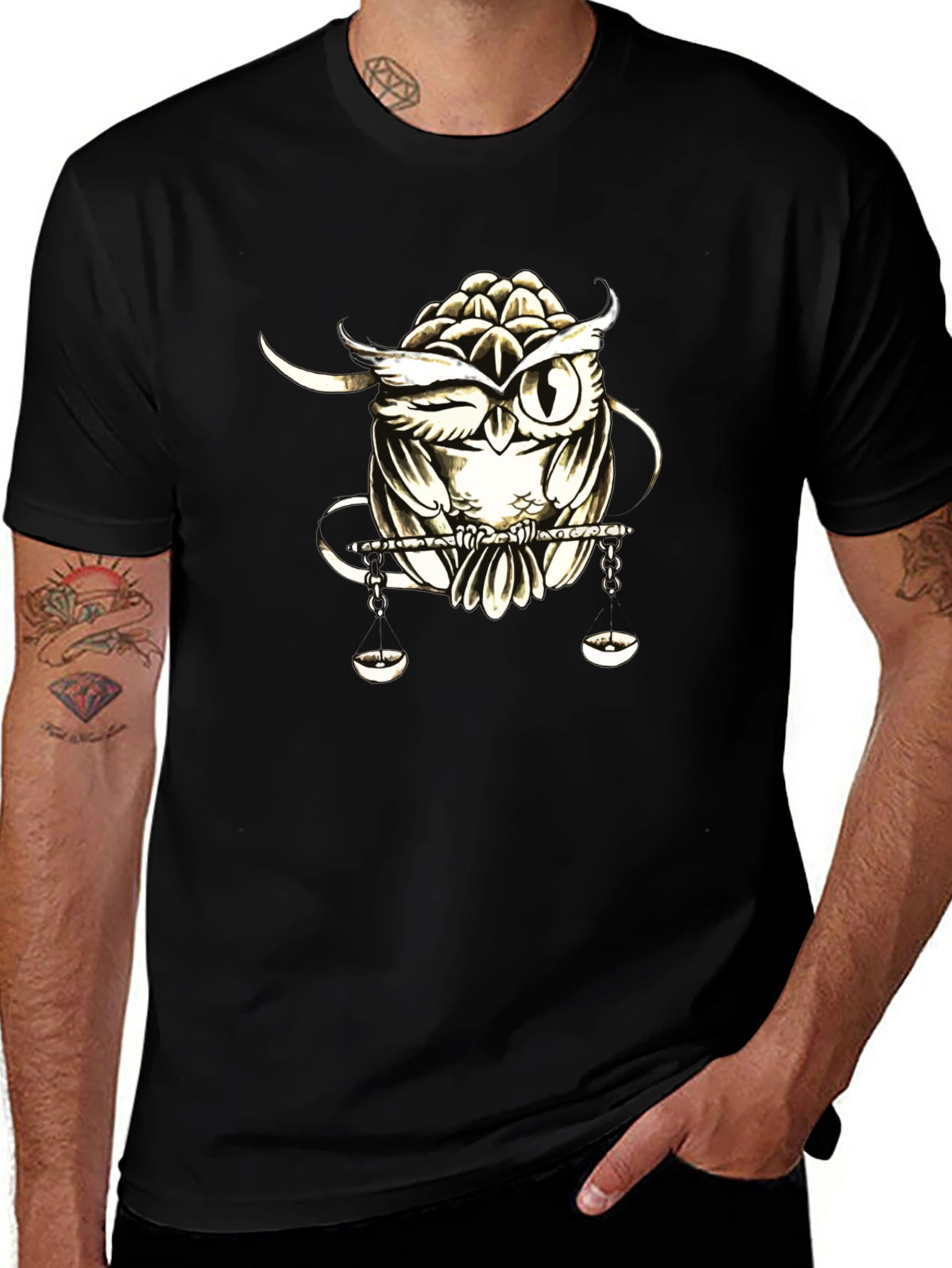 Variant 16 of Owl Scales Men's Black Graphic Tee