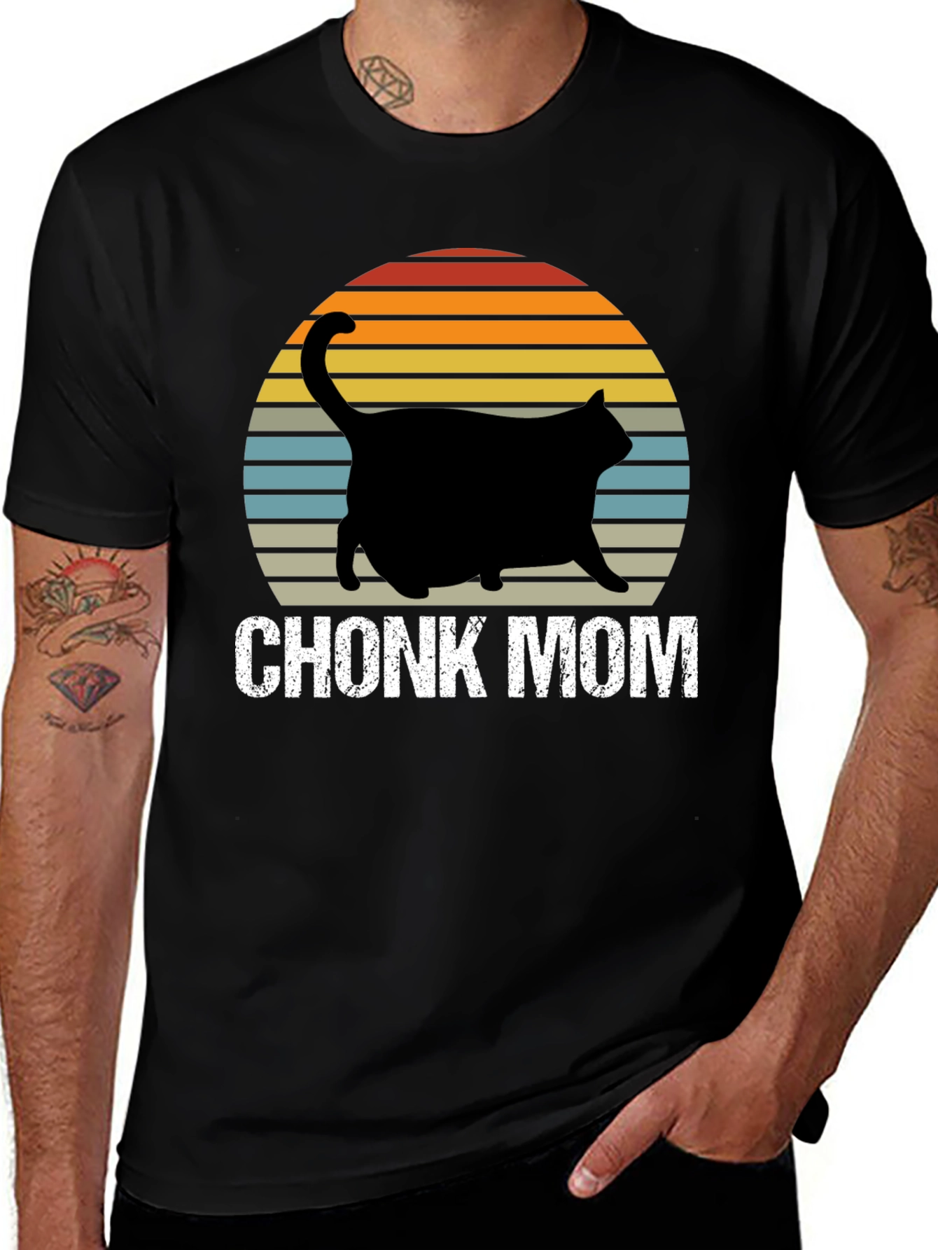 Variant 14 of Chonk Mom T-Shirt - Cat Lover Apparel