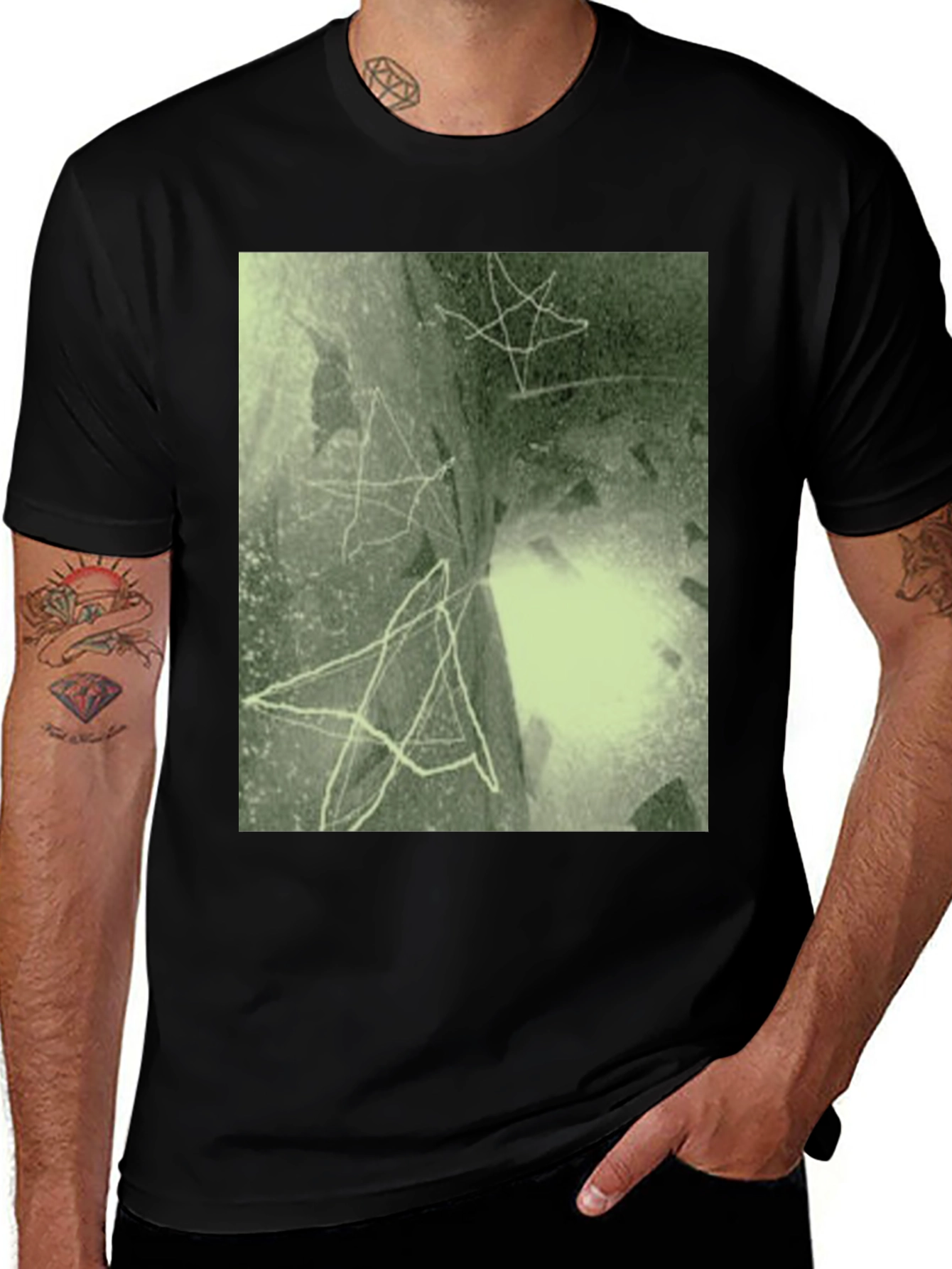 Variant 4 of Abstract Graphic Print Black T-Shirt
