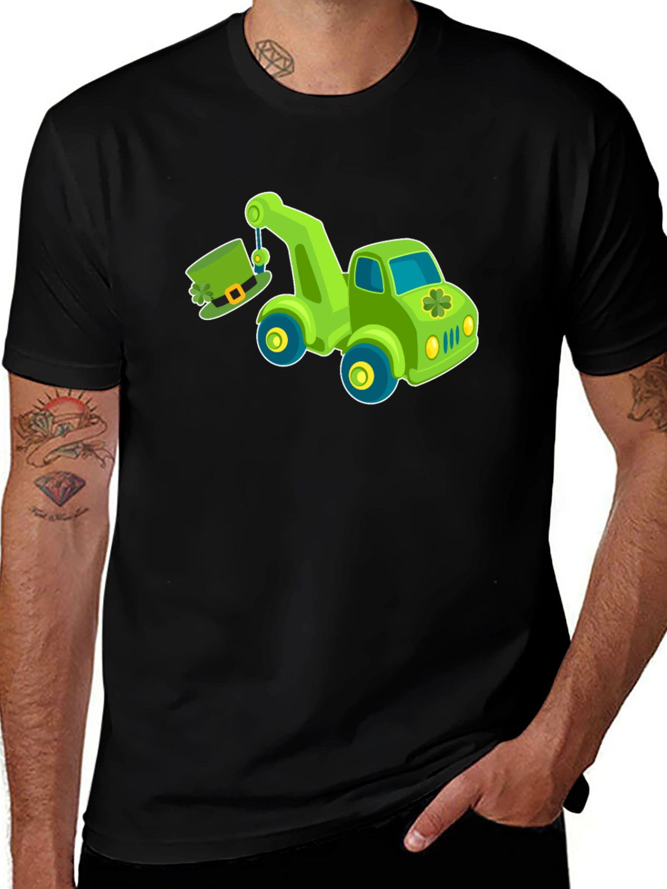 St Patrick's Day Tow Truck Men's Black T-Shirt