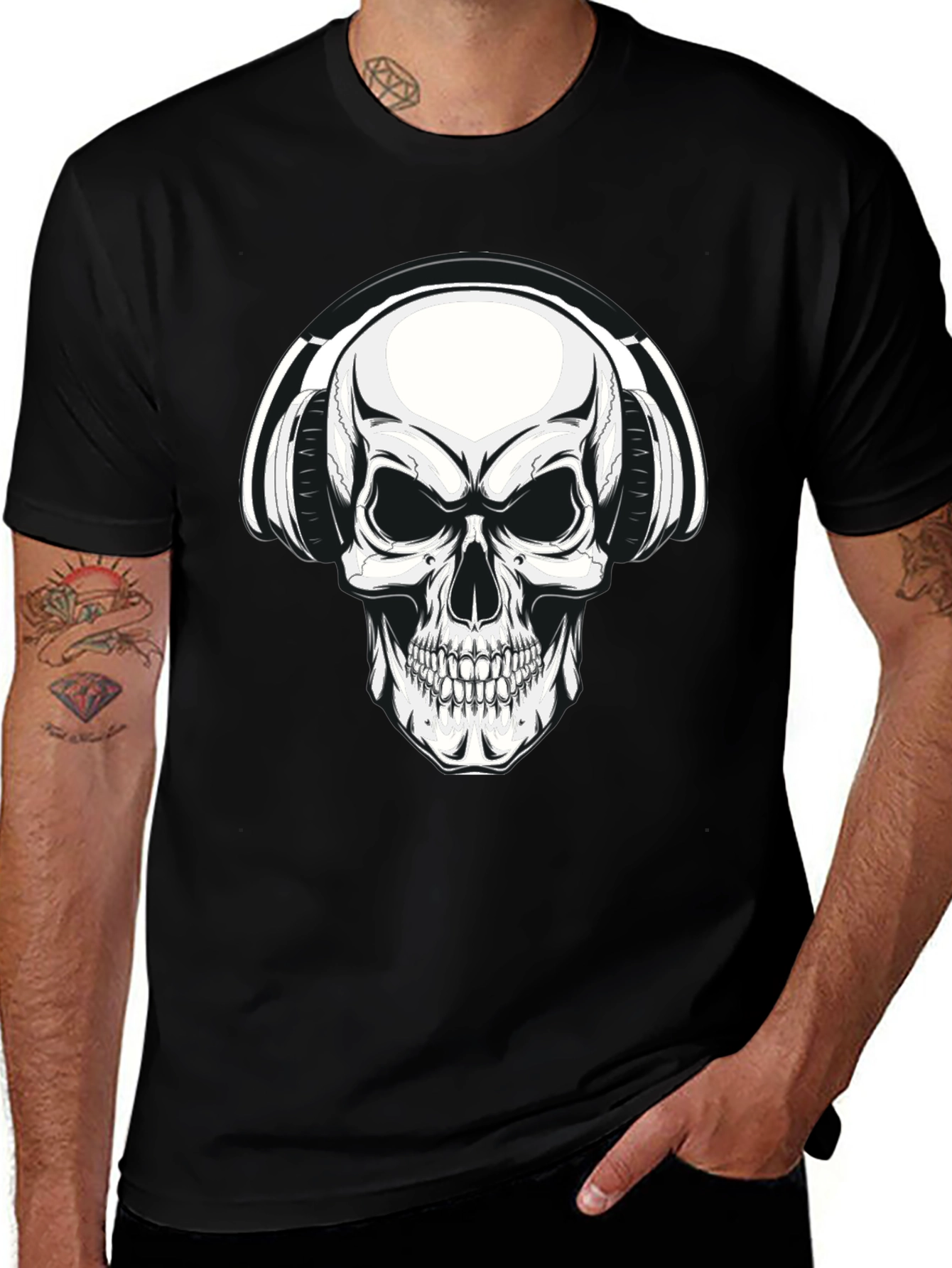 Variant 23 of Skull with Headphones Graphic Tee - Black