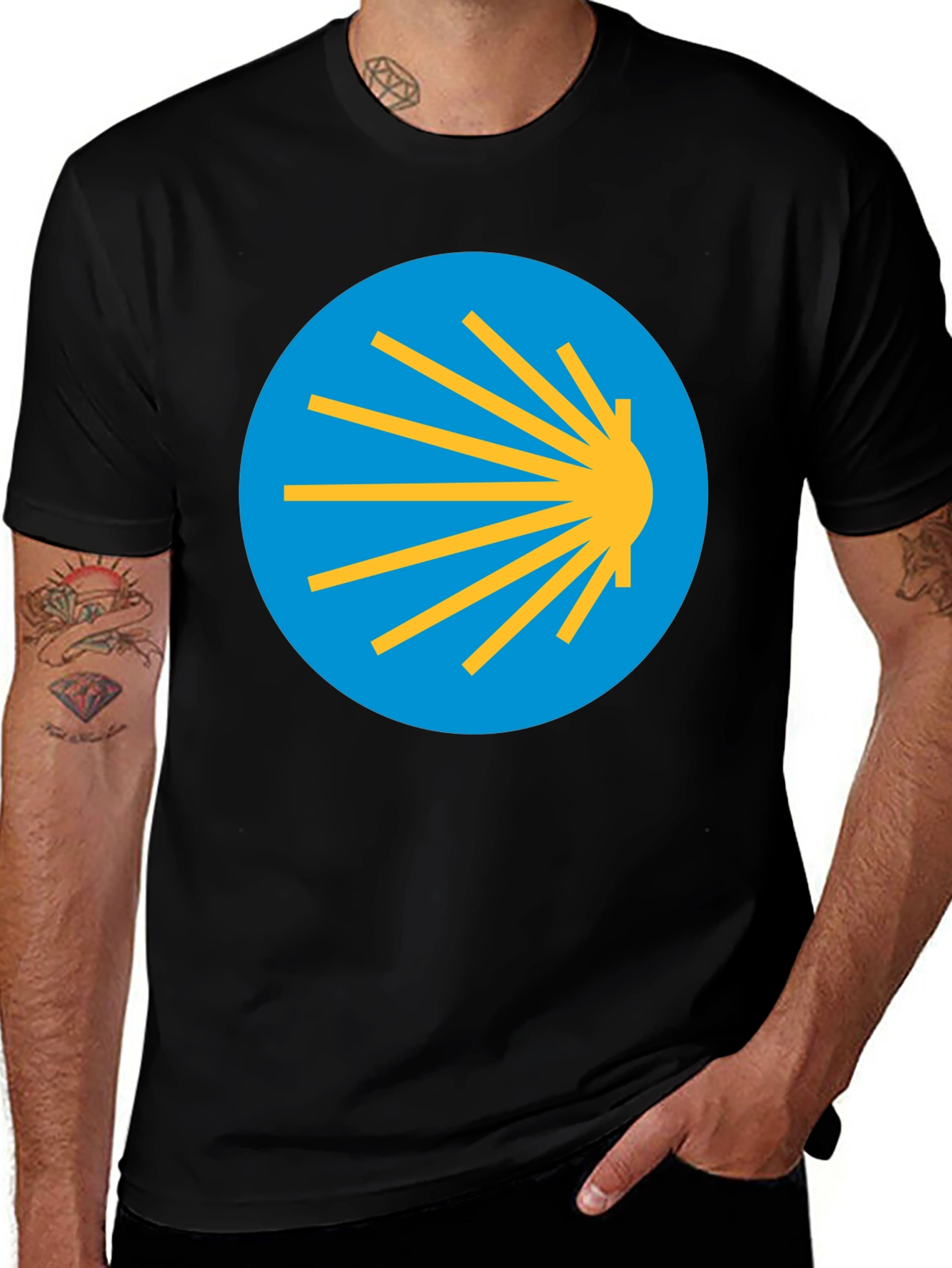 Camino de Santiago T-Shirt - Scallop Shell Symbol