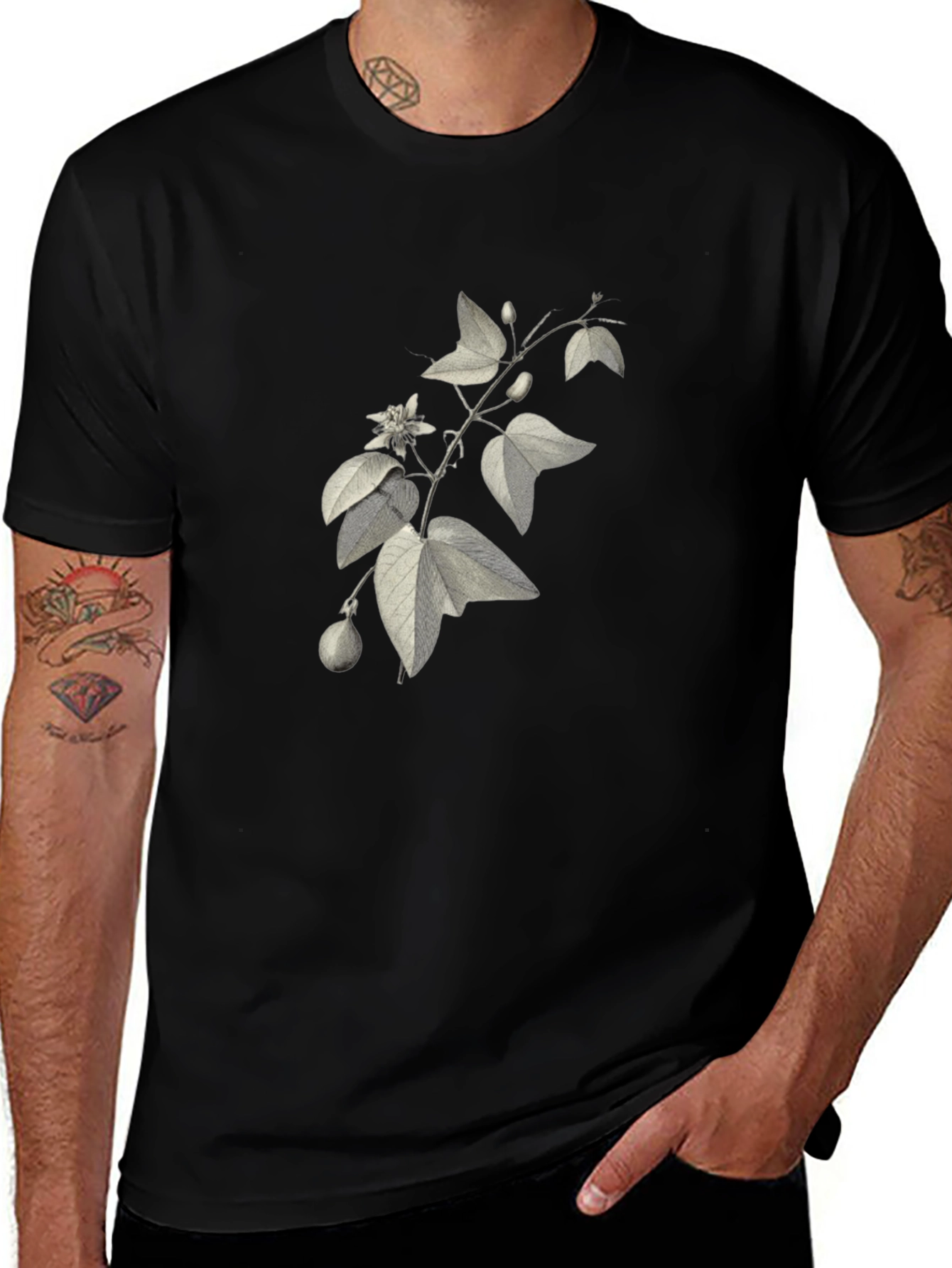 Variant 27 of Botanical Print Black T-Shirt