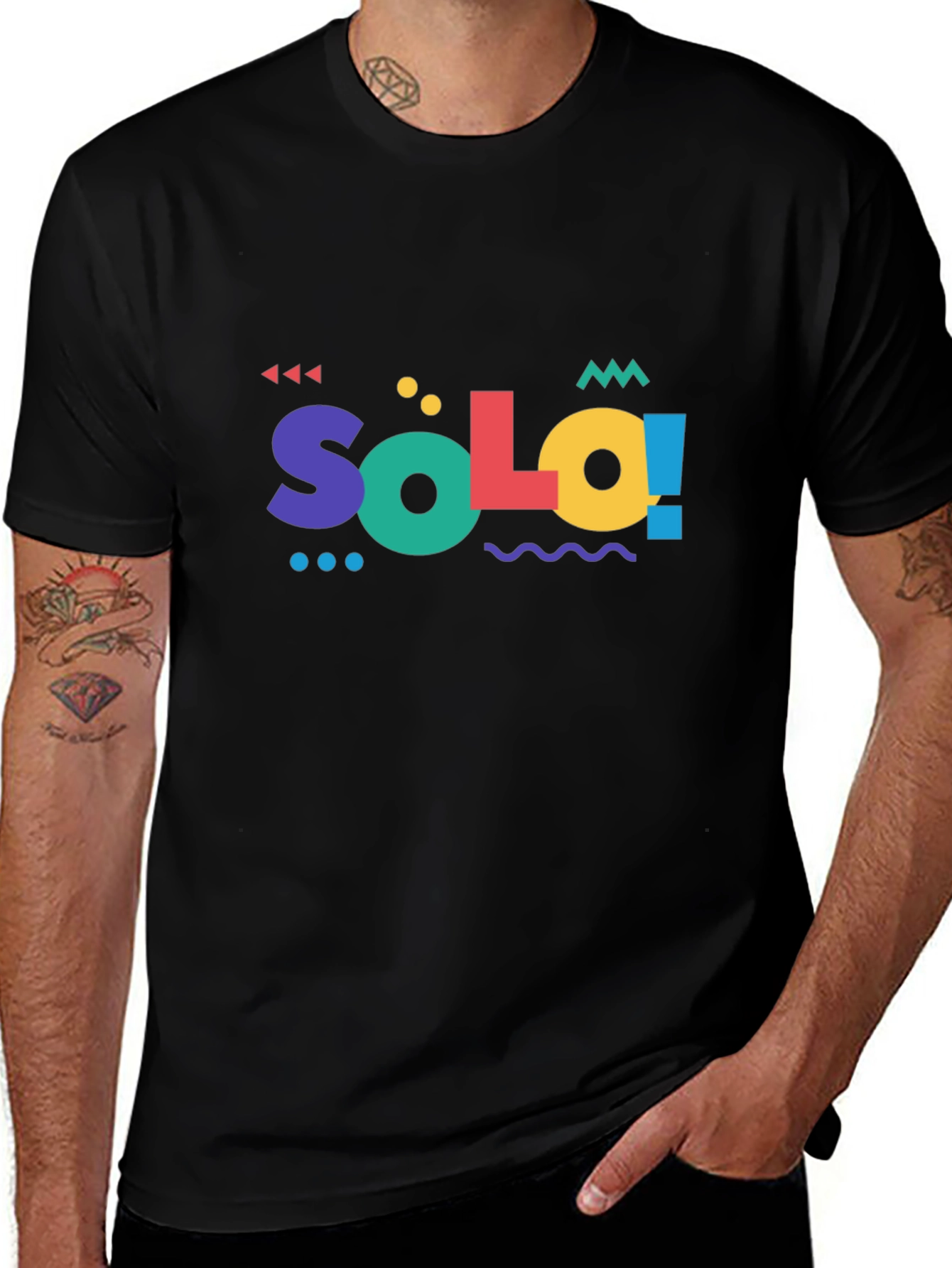 Variant 2 of Solo 90s Style Graphic T-Shirt - Black