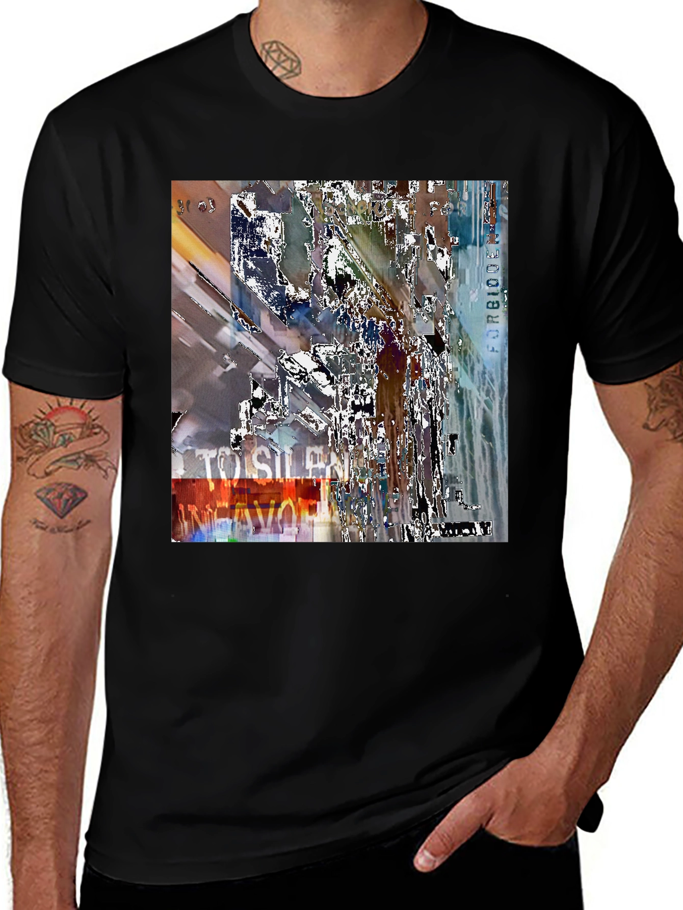 Variant 22 of Abstract Graphic Print Black Crew Neck T-Shirt