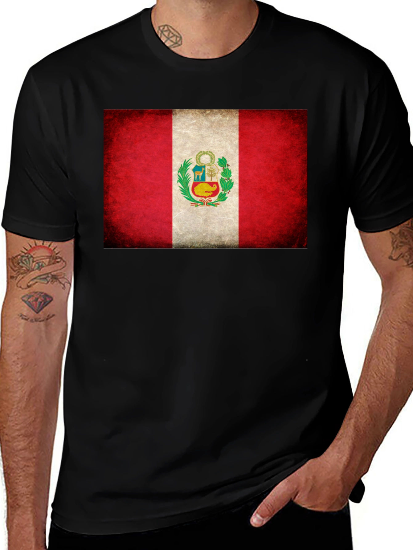 Peru Flag Graphic T-Shirt - Distressed Vintage Style
