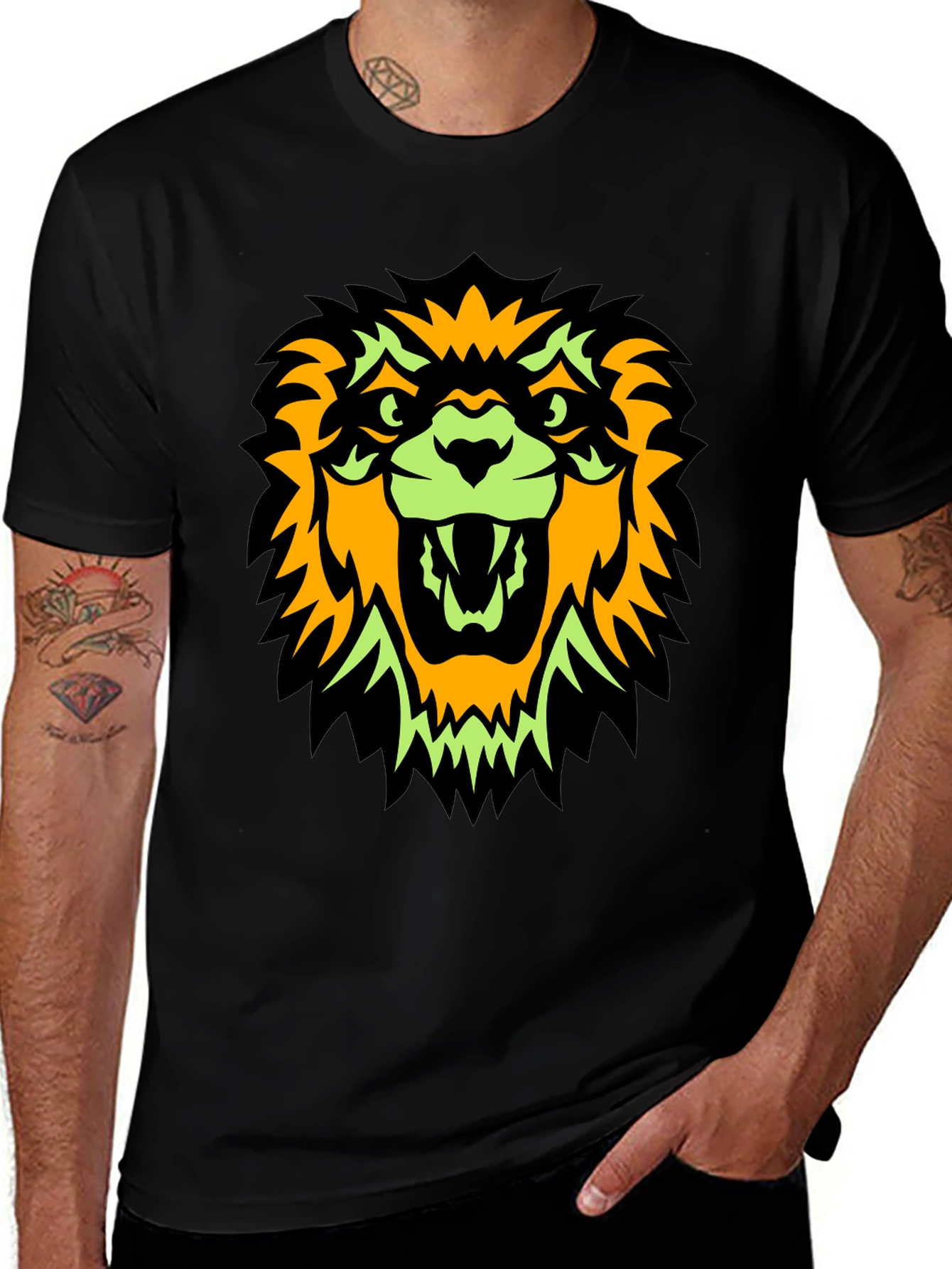 Lion Graphic Tee - Bold Black T-Shirt