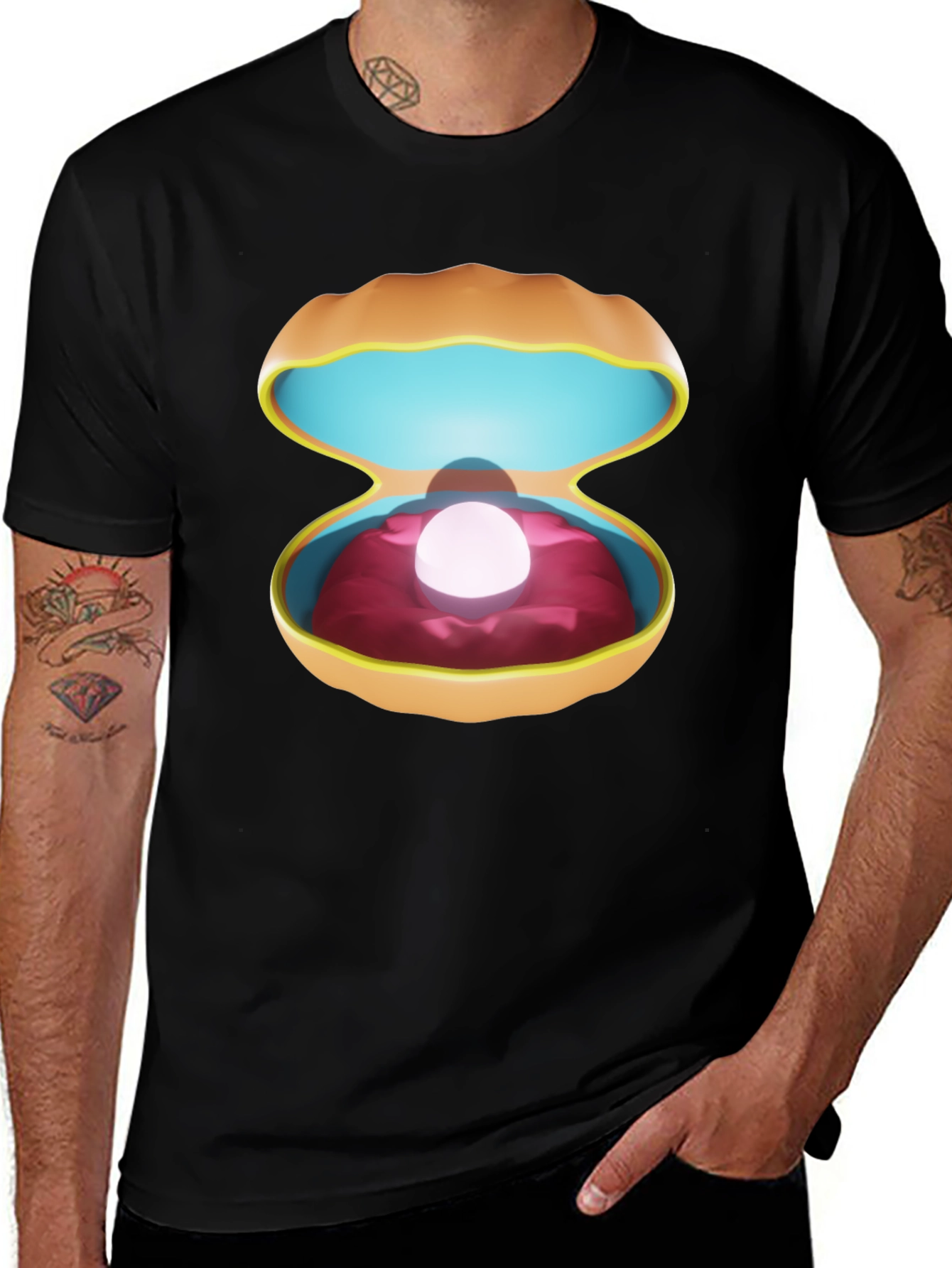 Camiseta Negra con Diseño de Concha de Perla