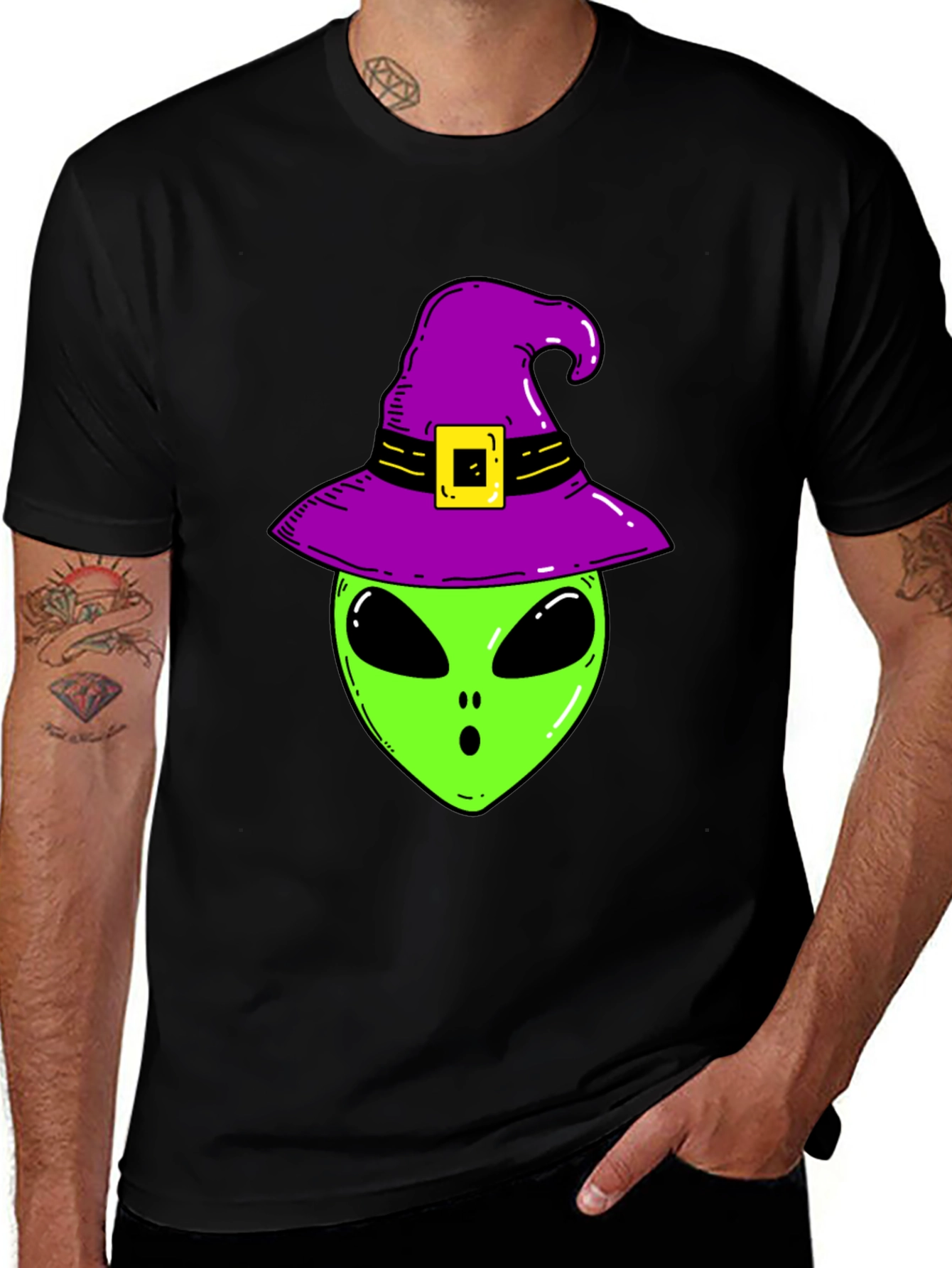 Variant 15 of Alien Witch T-Shirt - Spooky Halloween Fun!