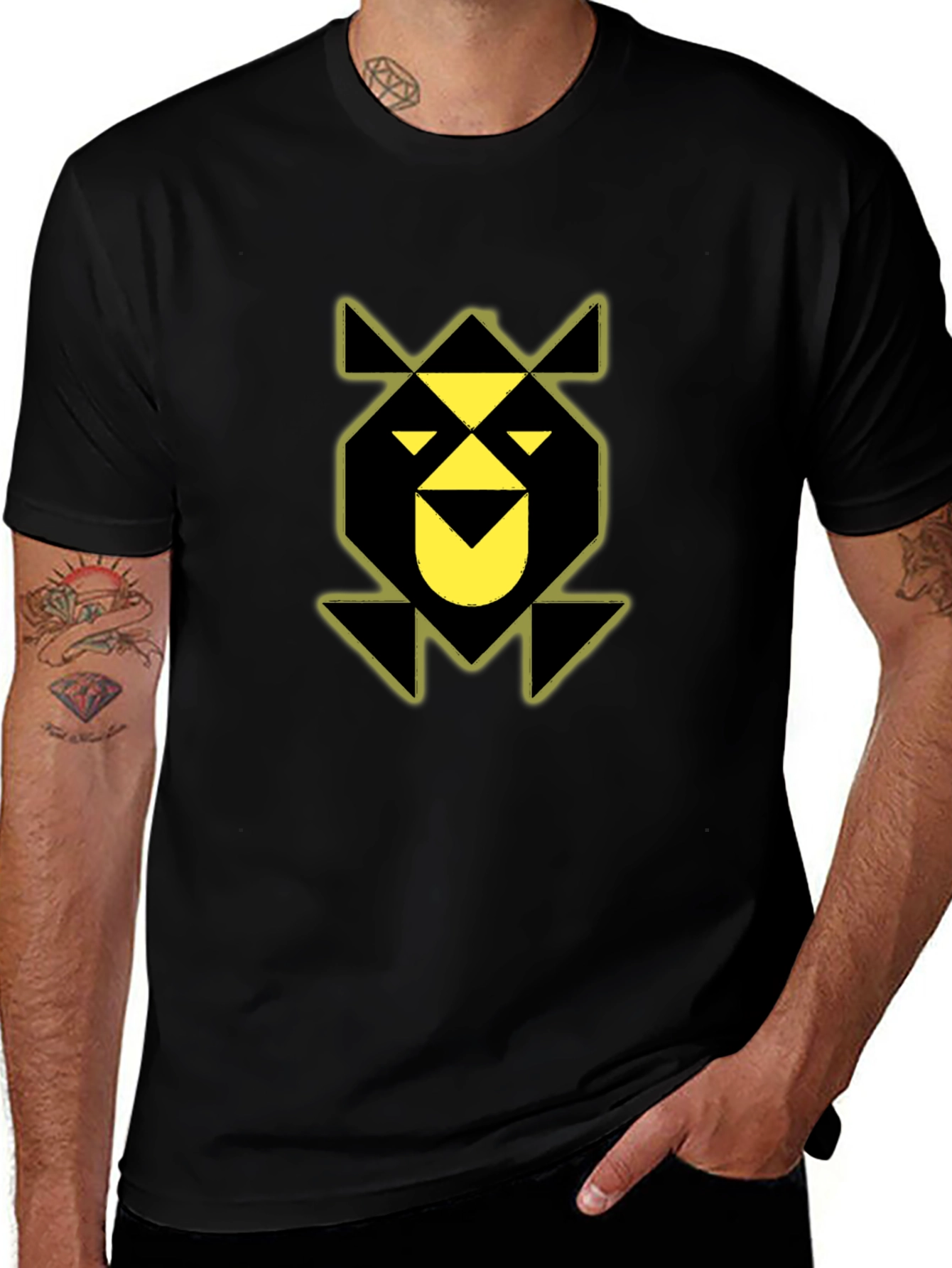 Variant 24 of Geometric Bear Graphic Black T-Shirt