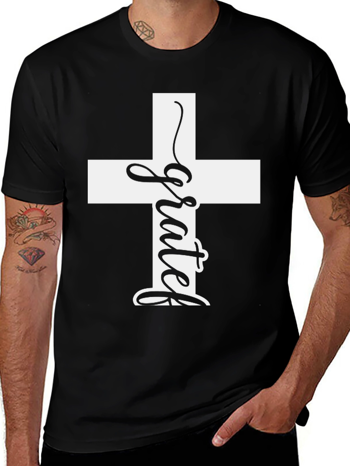 Grateful Cross Graphic Tee - Stylish Christian Apparel