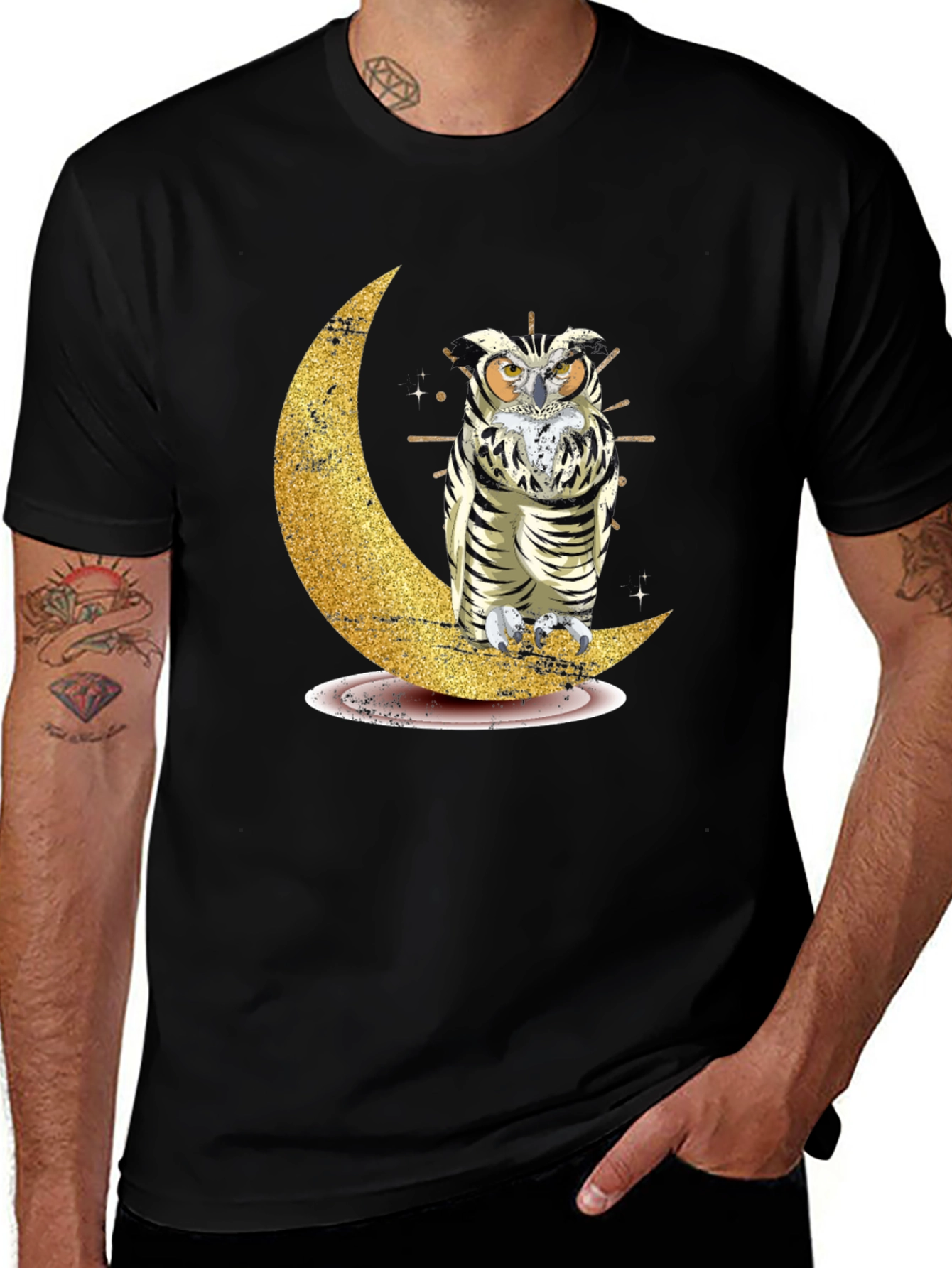 Variant 30 of Owl on Moon Graphic Tee