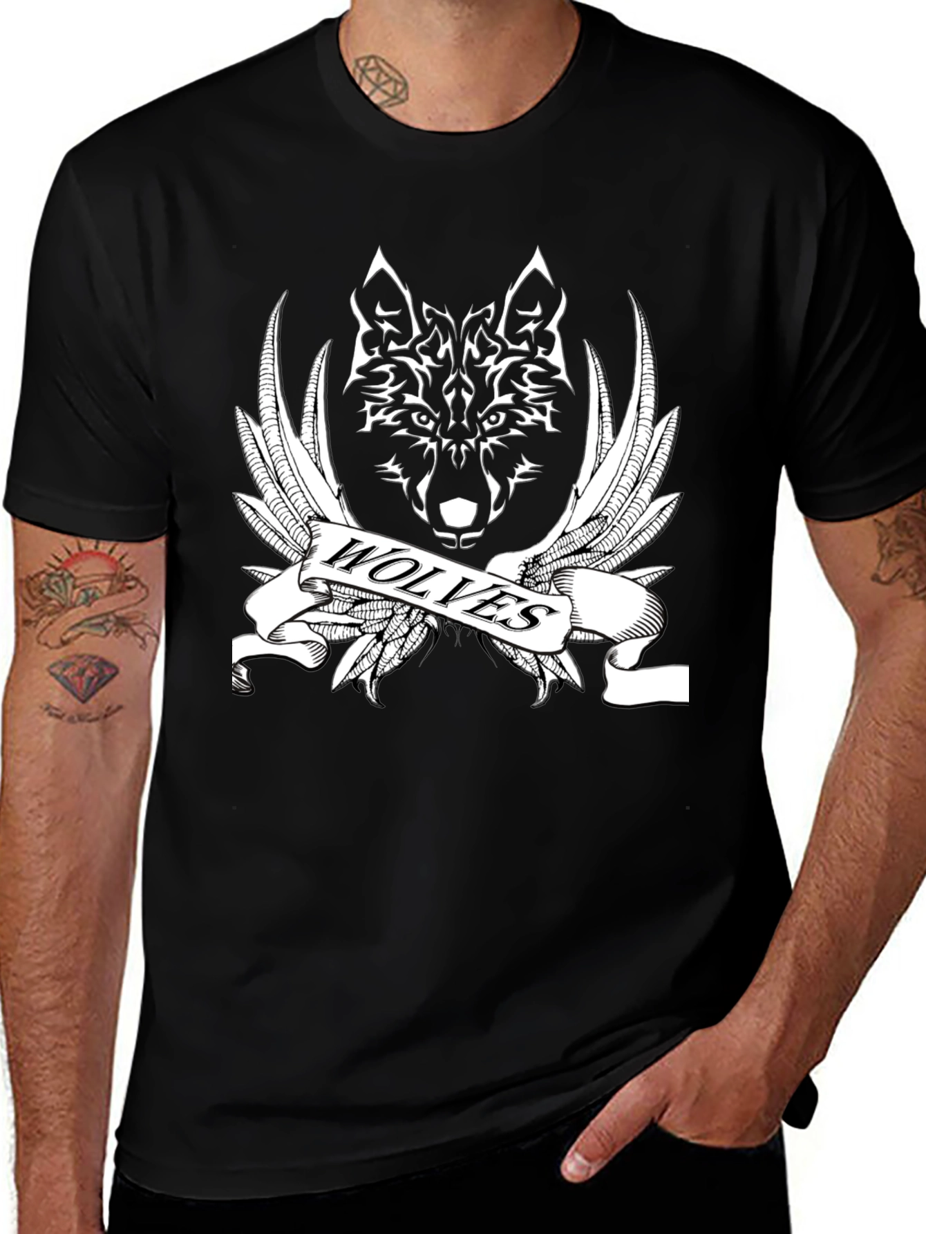 Variant 26 of Wolves Graphic Print Black T-Shirt