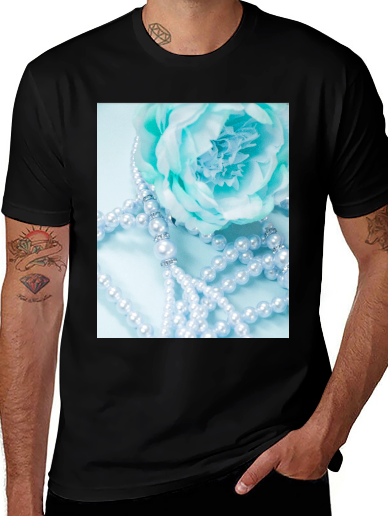 Variant 13 of Elegant Floral Pearl T-Shirt - Black