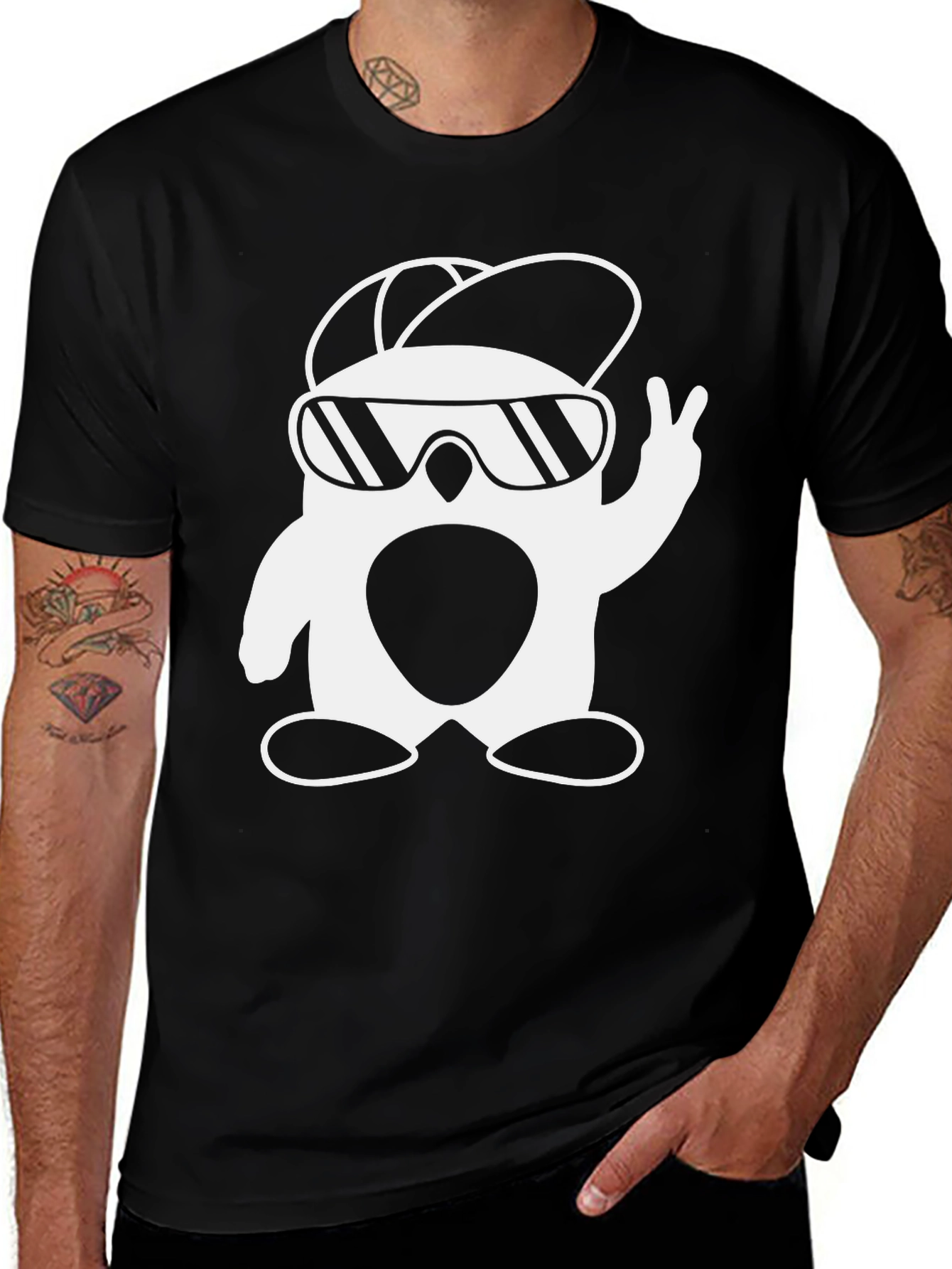 Variant 25 of Cool Cartoon Character Graphic T-Shirt