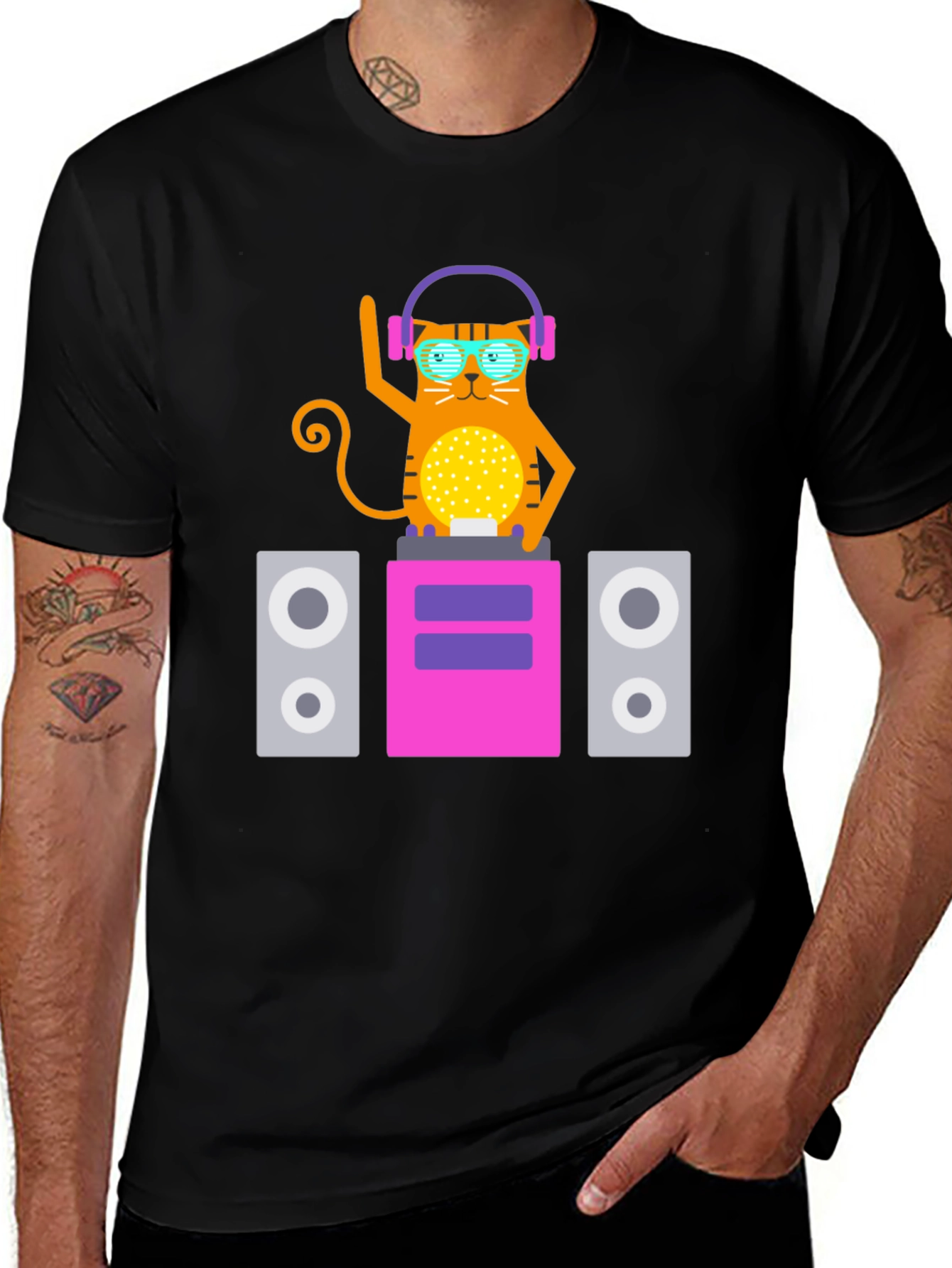 Variant 24 of DJ Cat T-Shirt - Cool Graphic Tee