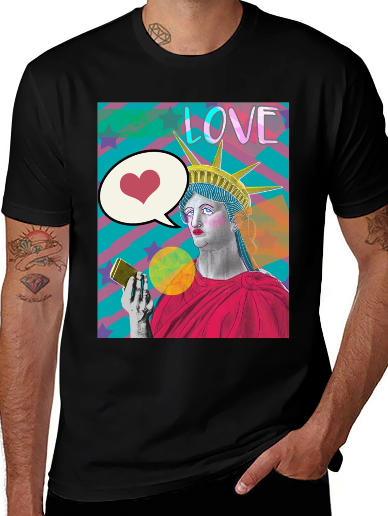 Statue of Liberty Love T-Shirt - Modern Pop Art Tee