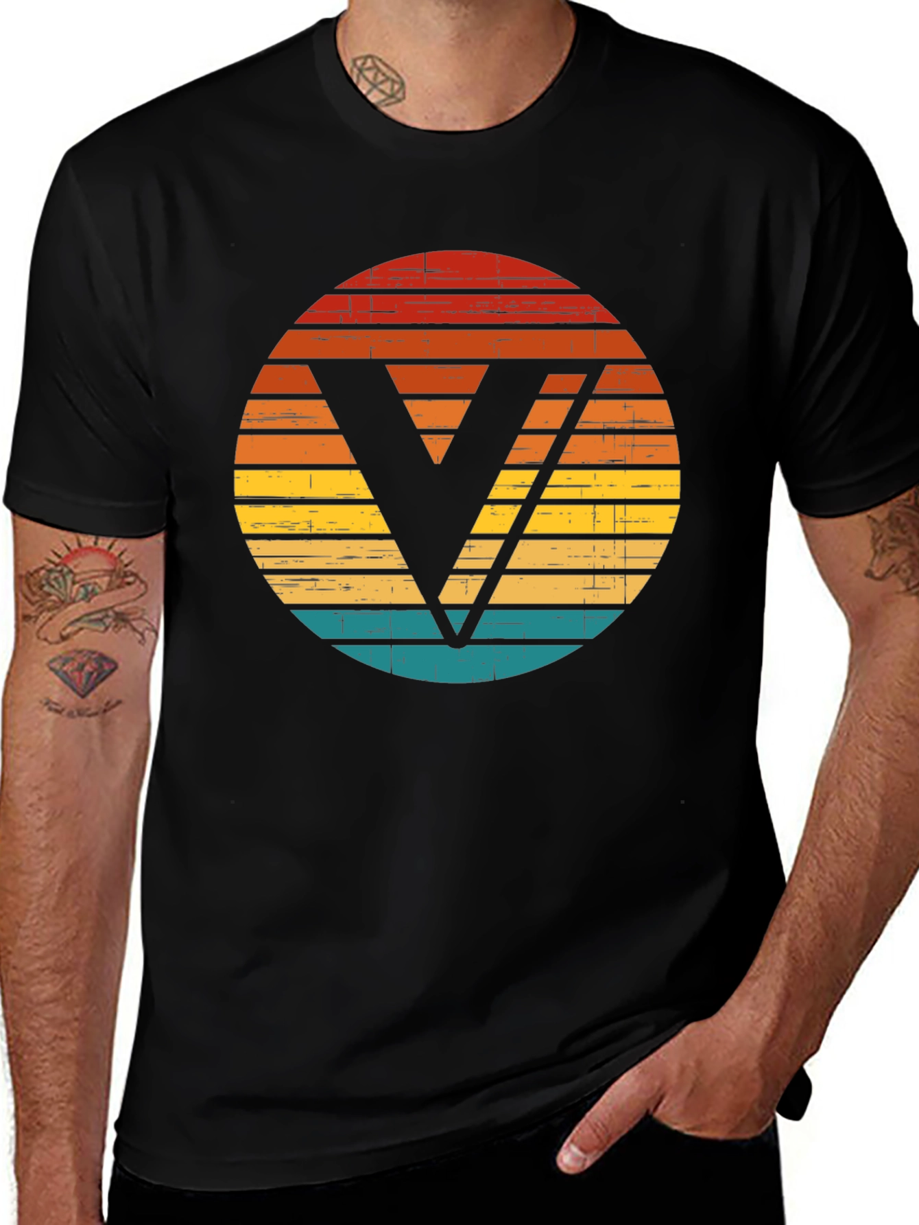 Variant 9 of Retro Sunset V Graphic Black T-Shirt
