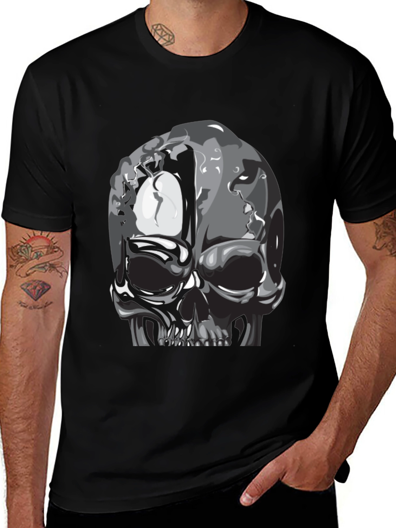 Skull Graphic Print T-Shirt - Bold Casual Style