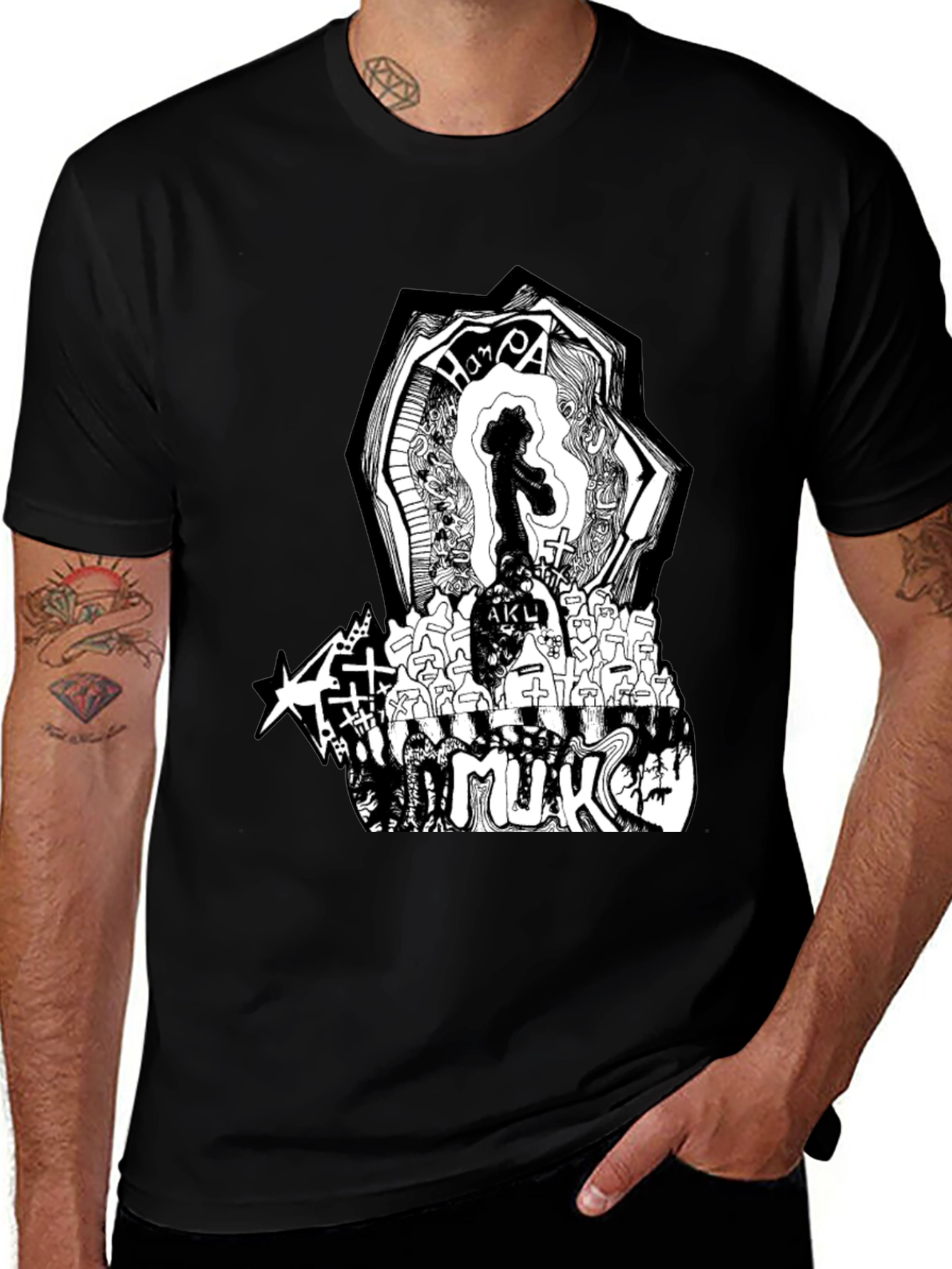 Variant 12 of Graphic Print Black T-Shirt