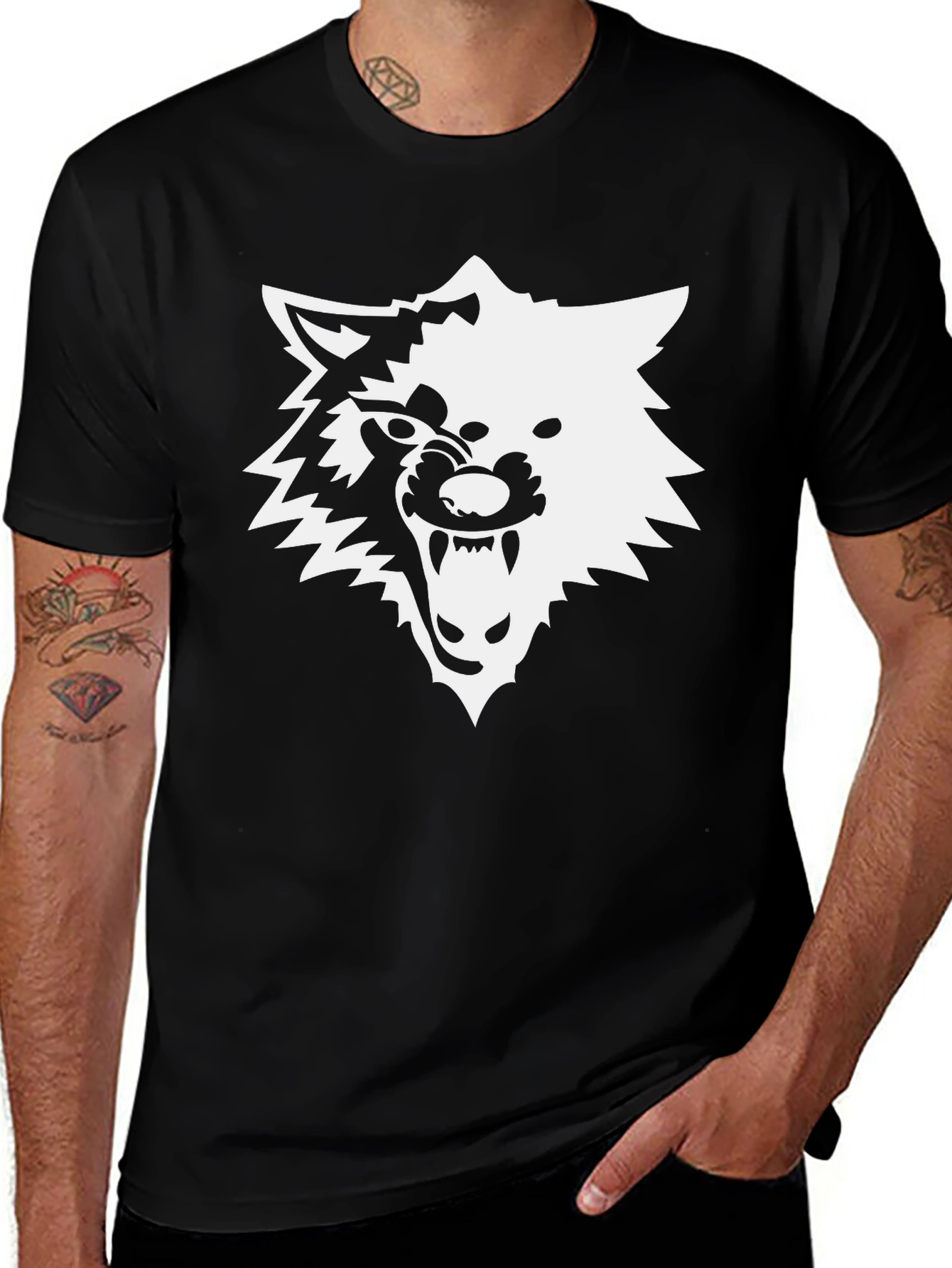Variant 24 of Wolf Graphic Black T-Shirt