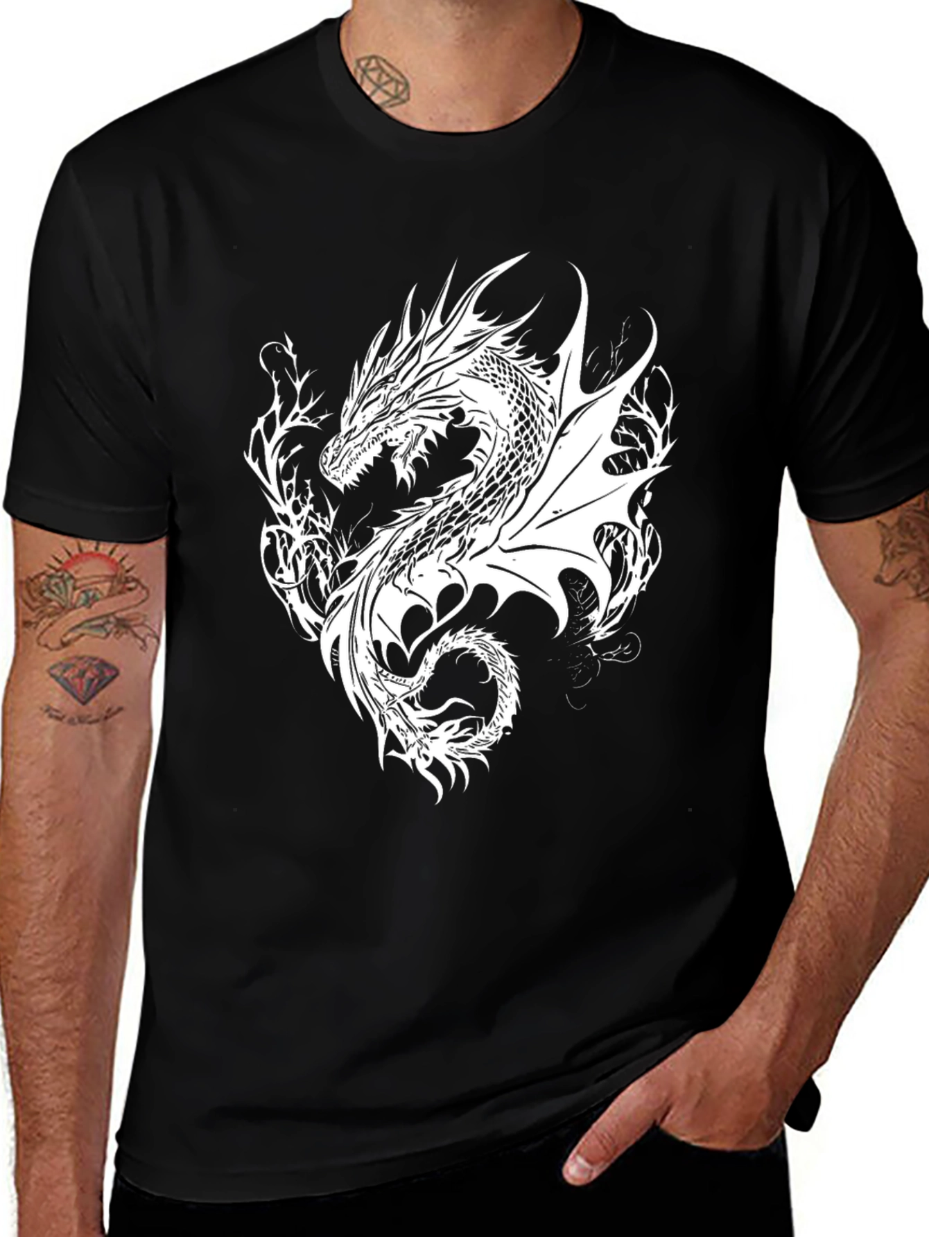 Variant 4 of Dragon Graphic T-Shirt - Black