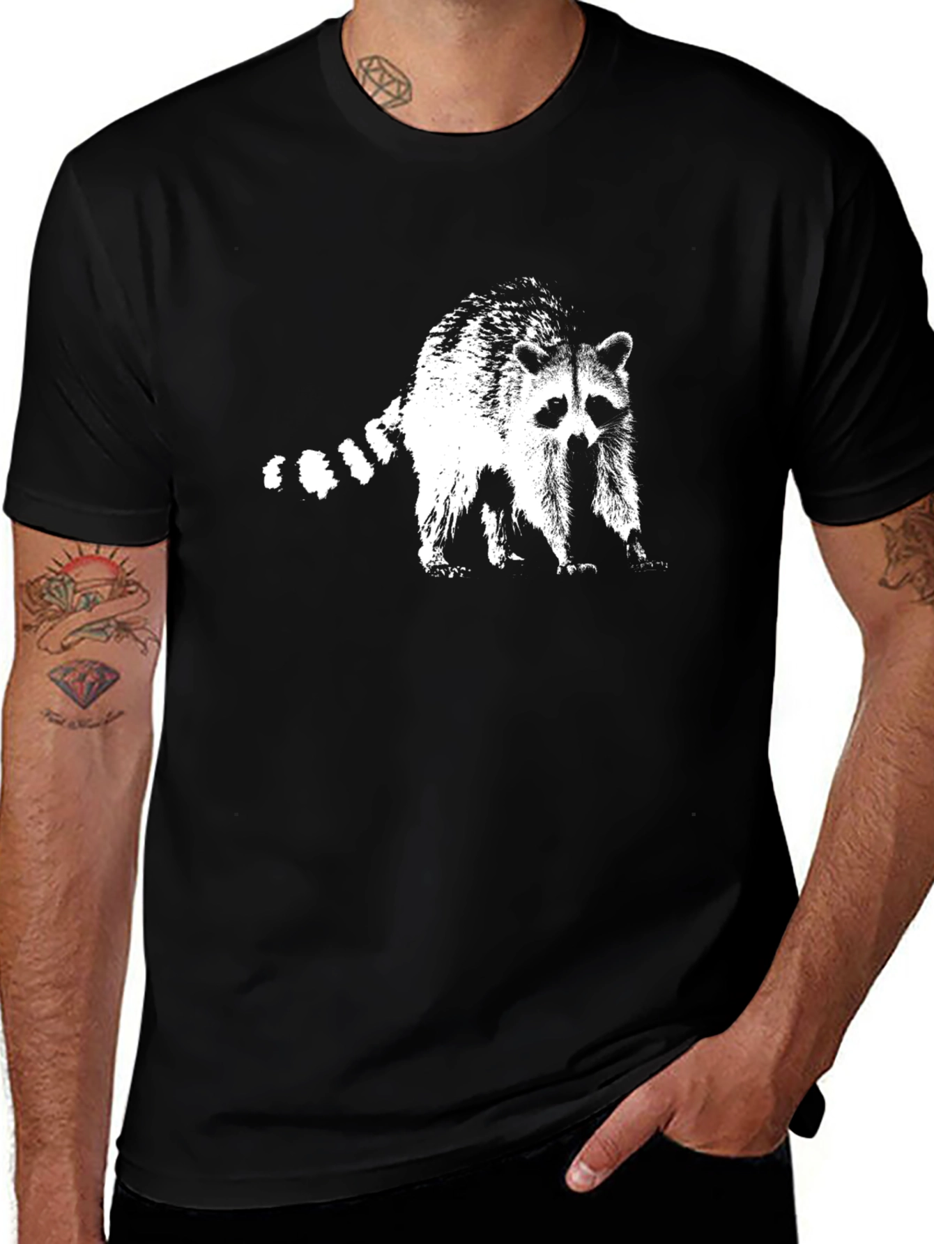 Variant 19 of Raccoon Graphic Tee - Black, Casual Style