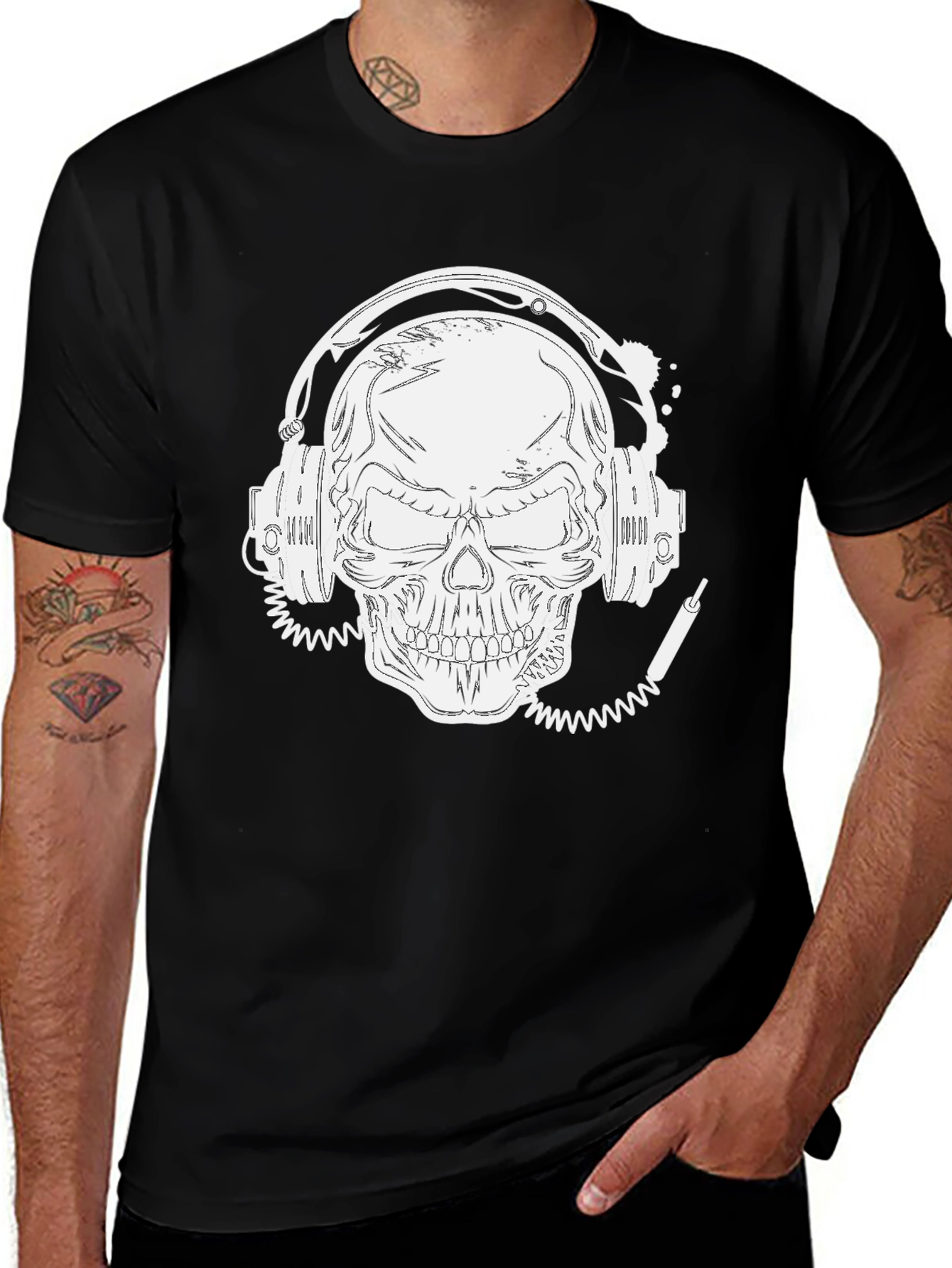 Variant 28 of Skull With Headphones Graphic Tee - Black