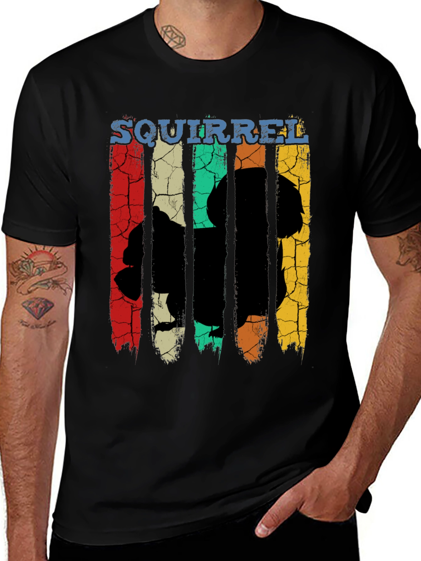 Variant 27 of Squirrel Graphic Black T-Shirt - Vintage Style