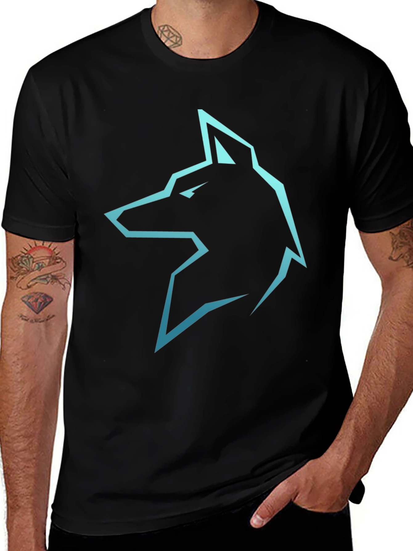 Variant 16 of Cool Wolf Graphic Black T-Shirt