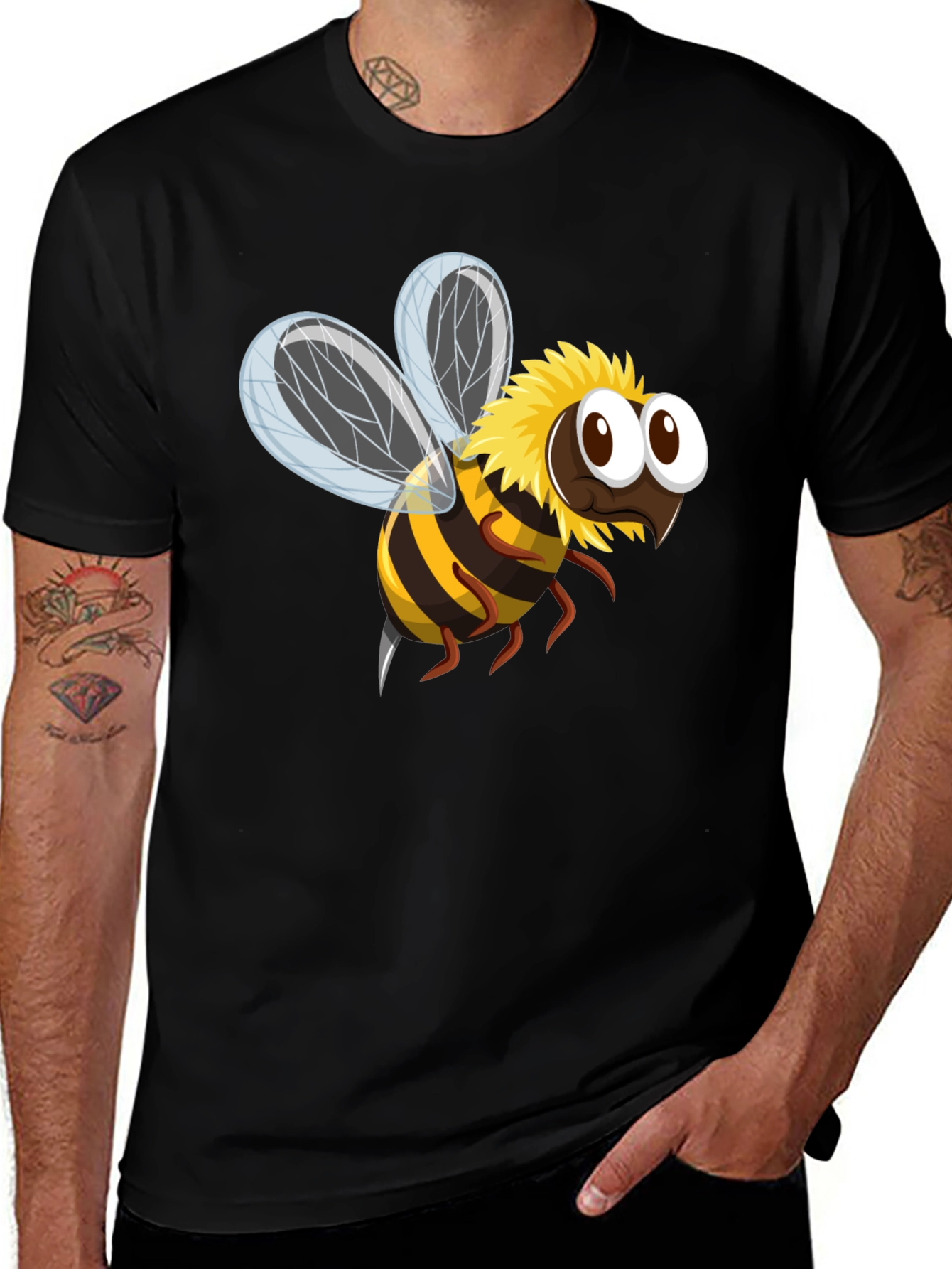 Variant 21 of Cartoon Bee Graphic Black T-Shirt