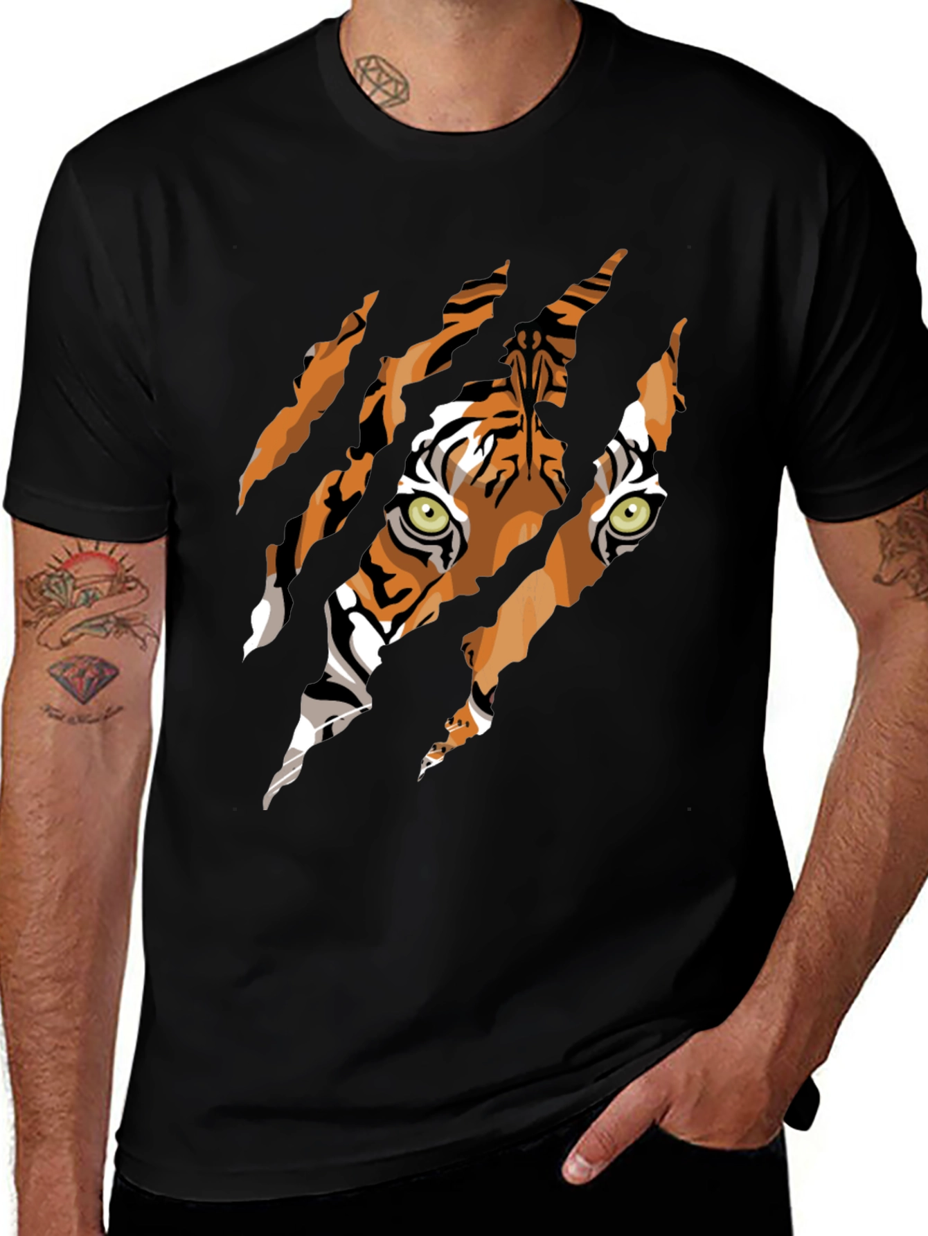 Variant 28 of Tiger Claw Graphic Tee - Men's Black T-Shirt