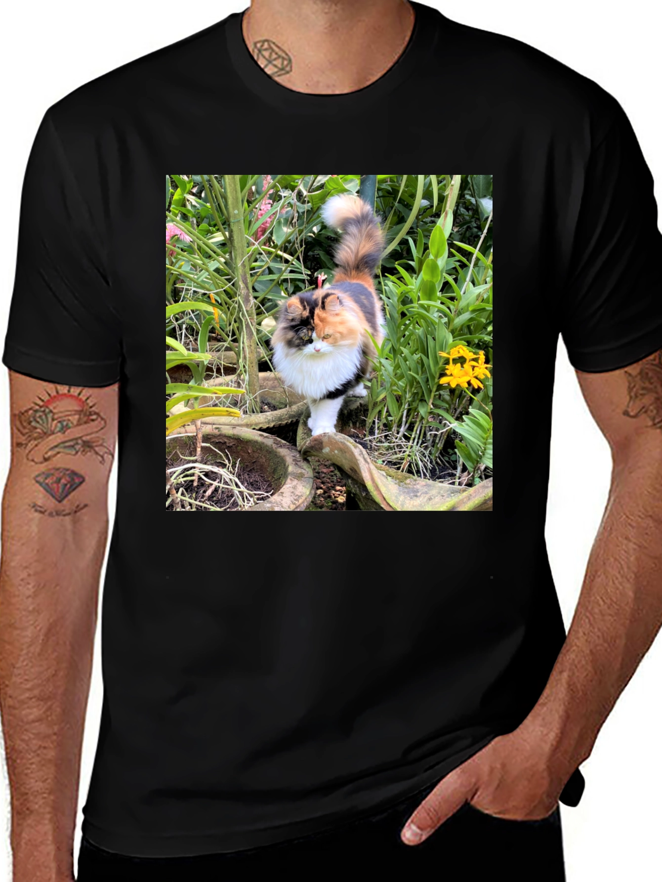 Variant 4 of Cat Lover T-Shirt: Calico Cat in Garden Design