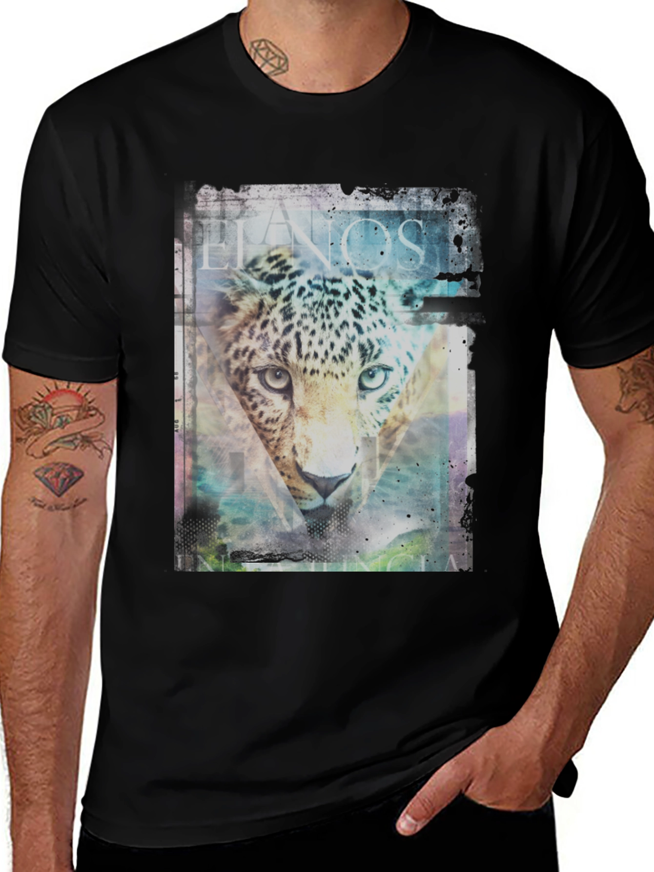 Variant 16 of Leopard Face Graphic Print Black T-Shirt
