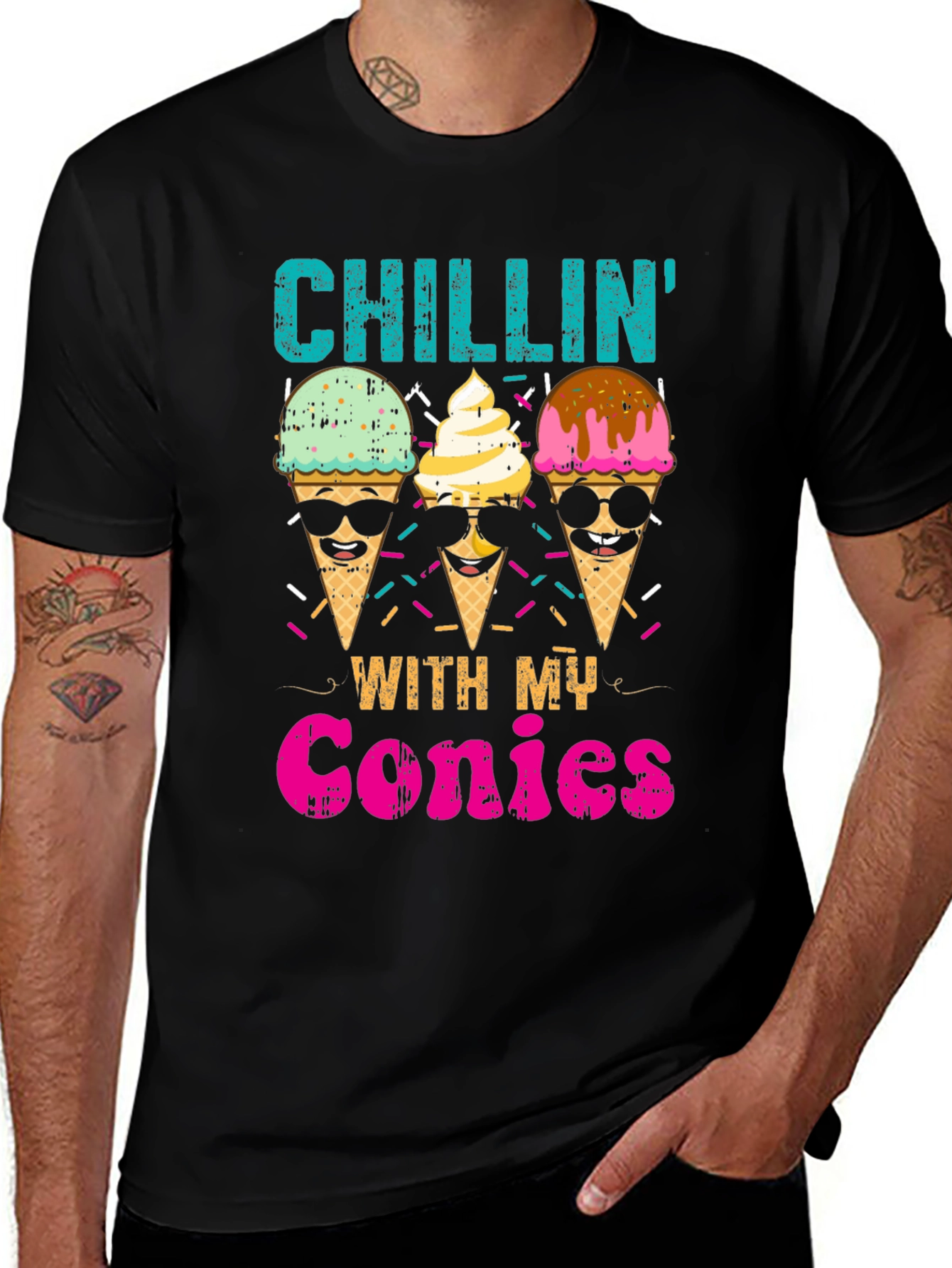 Variant 29 of Chillin' With My Conies Graphic T-Shirt