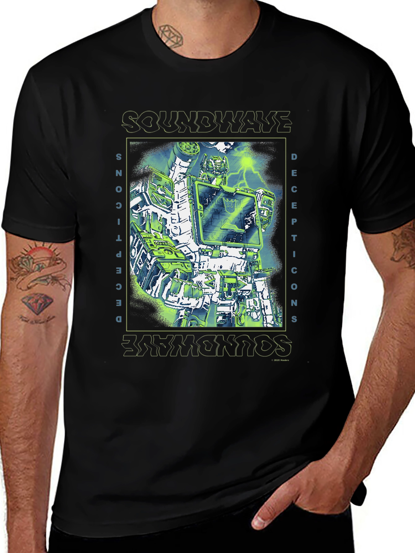 Soundwave Transformers T-Shirt - Retro Robot Design