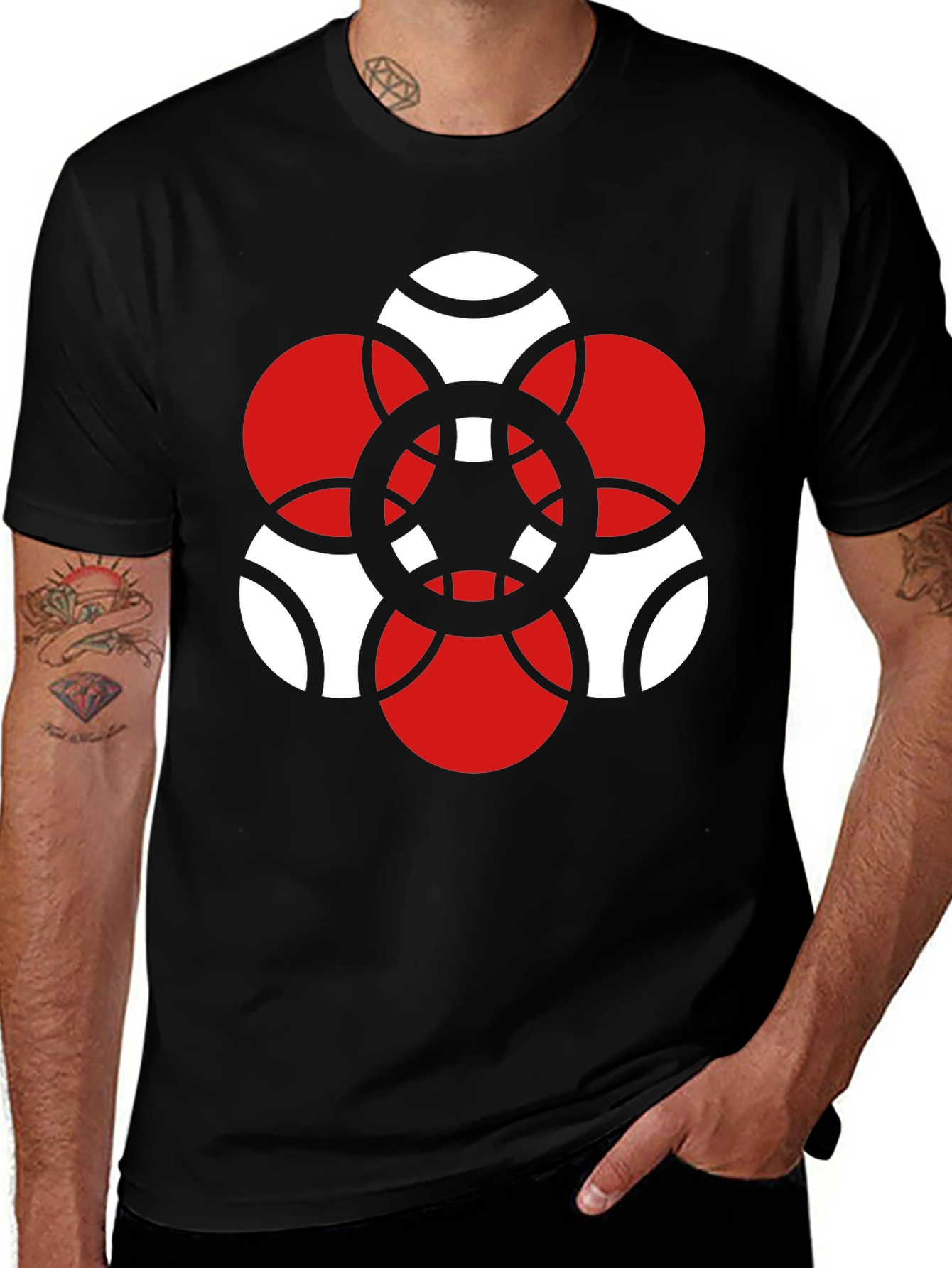 Variant 13 of Geometric Circle Pattern Black T-Shirt