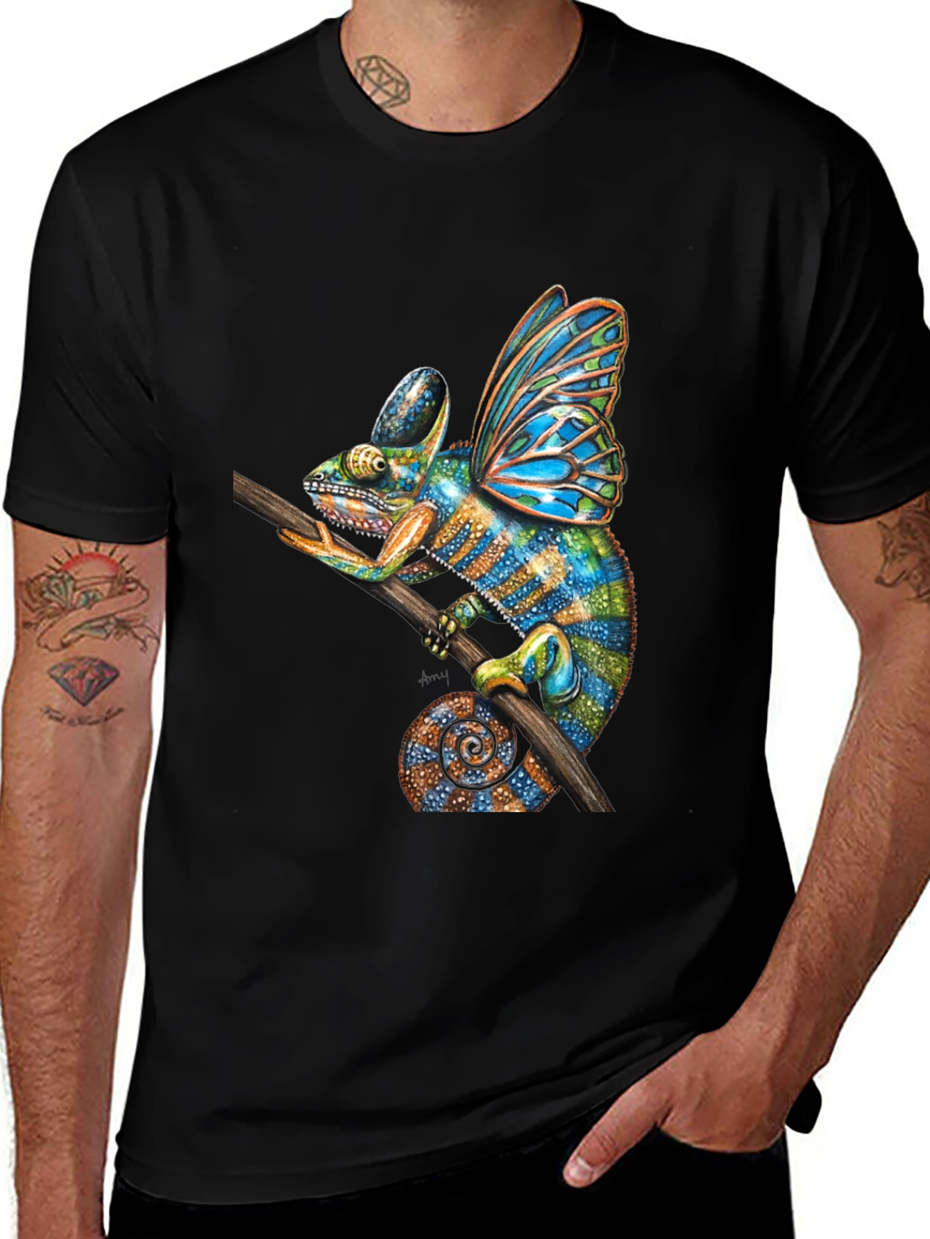 Variant 20 of Chameleon Butterfly Graphic T-Shirt